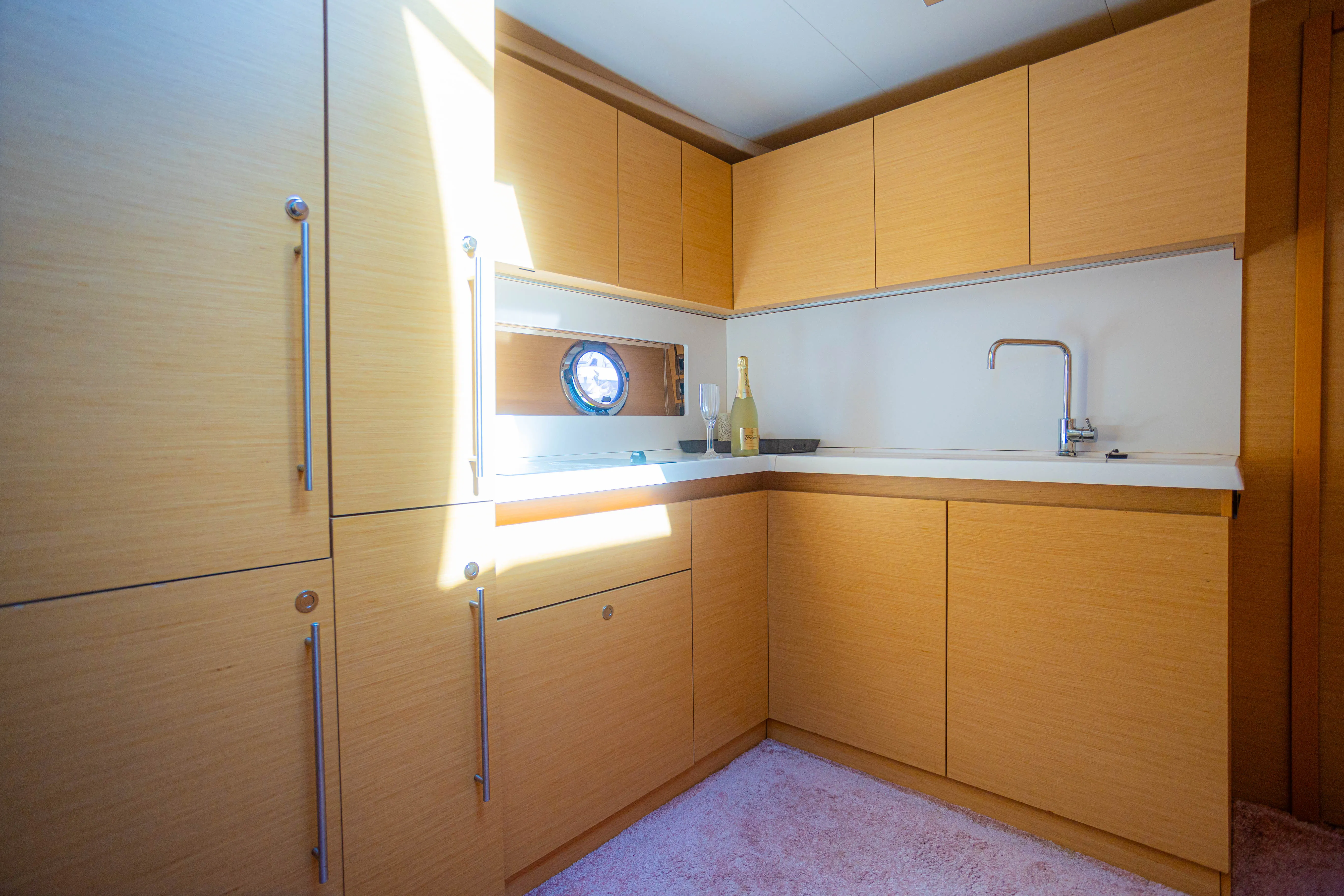 Image slide 100080