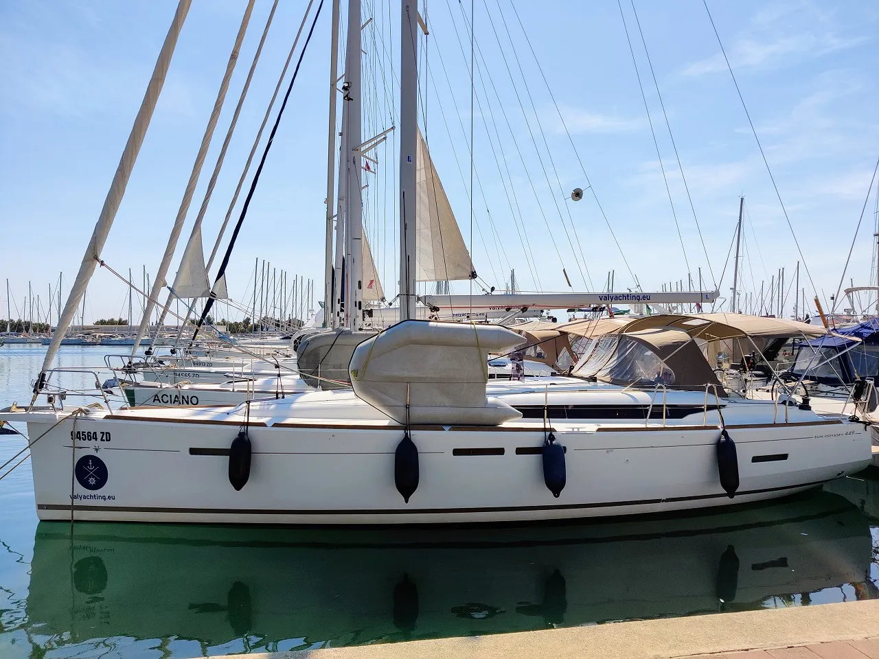 Image slide 100159