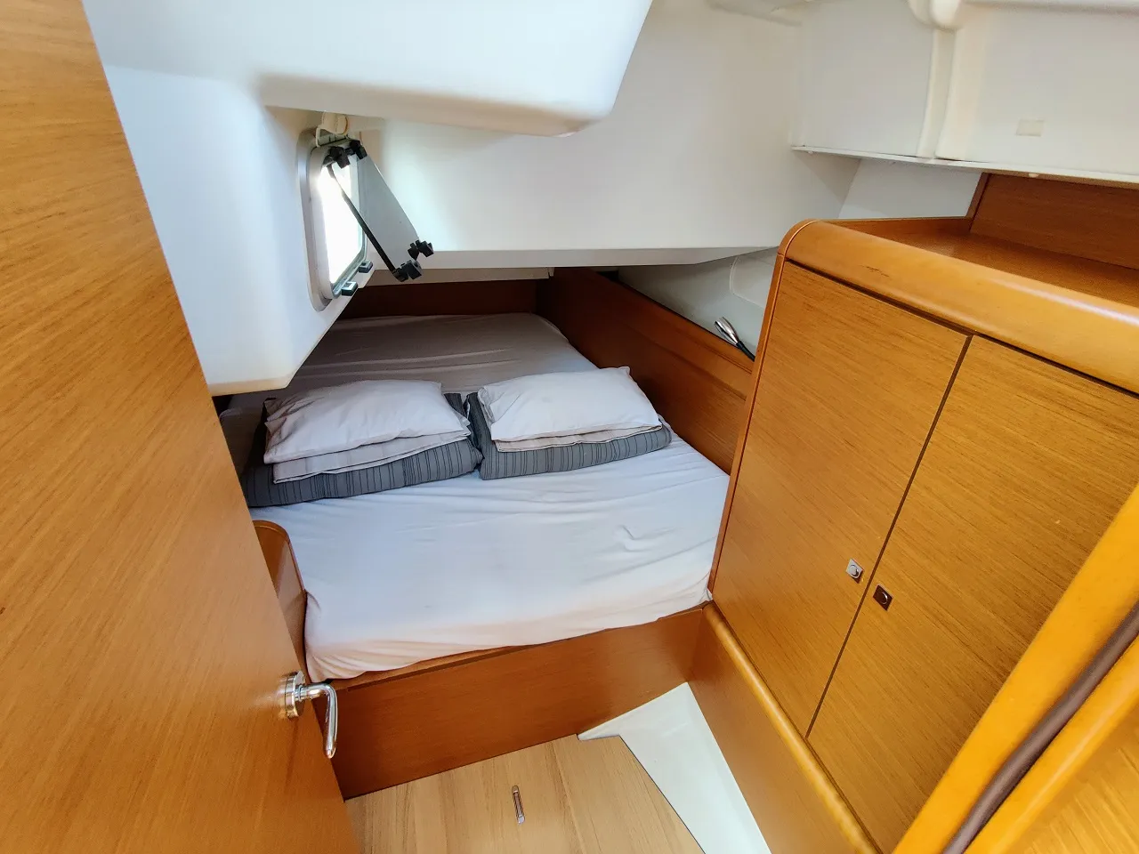 Image slide 100165