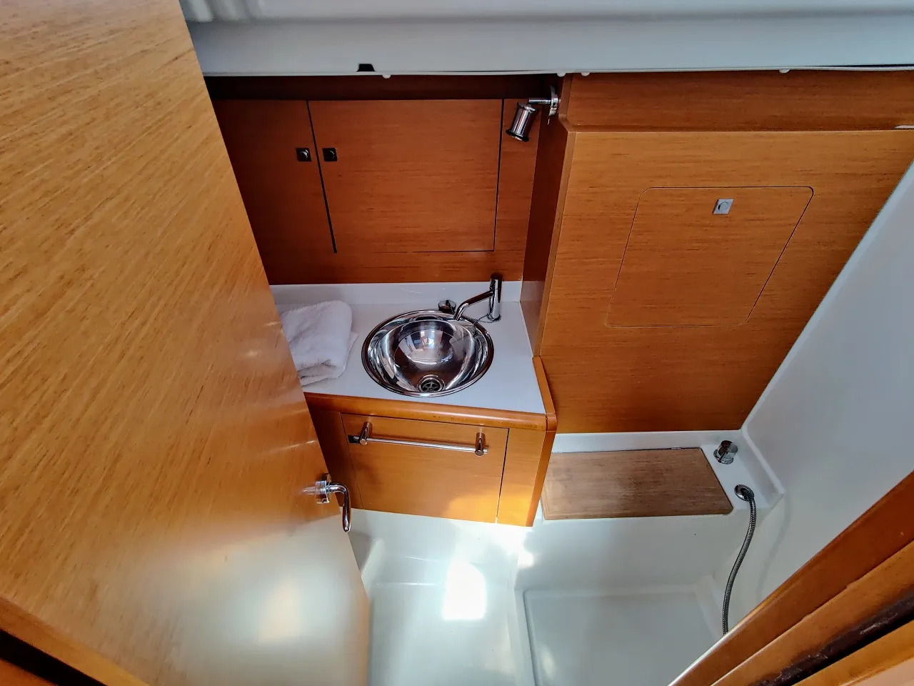 Image slide 100169