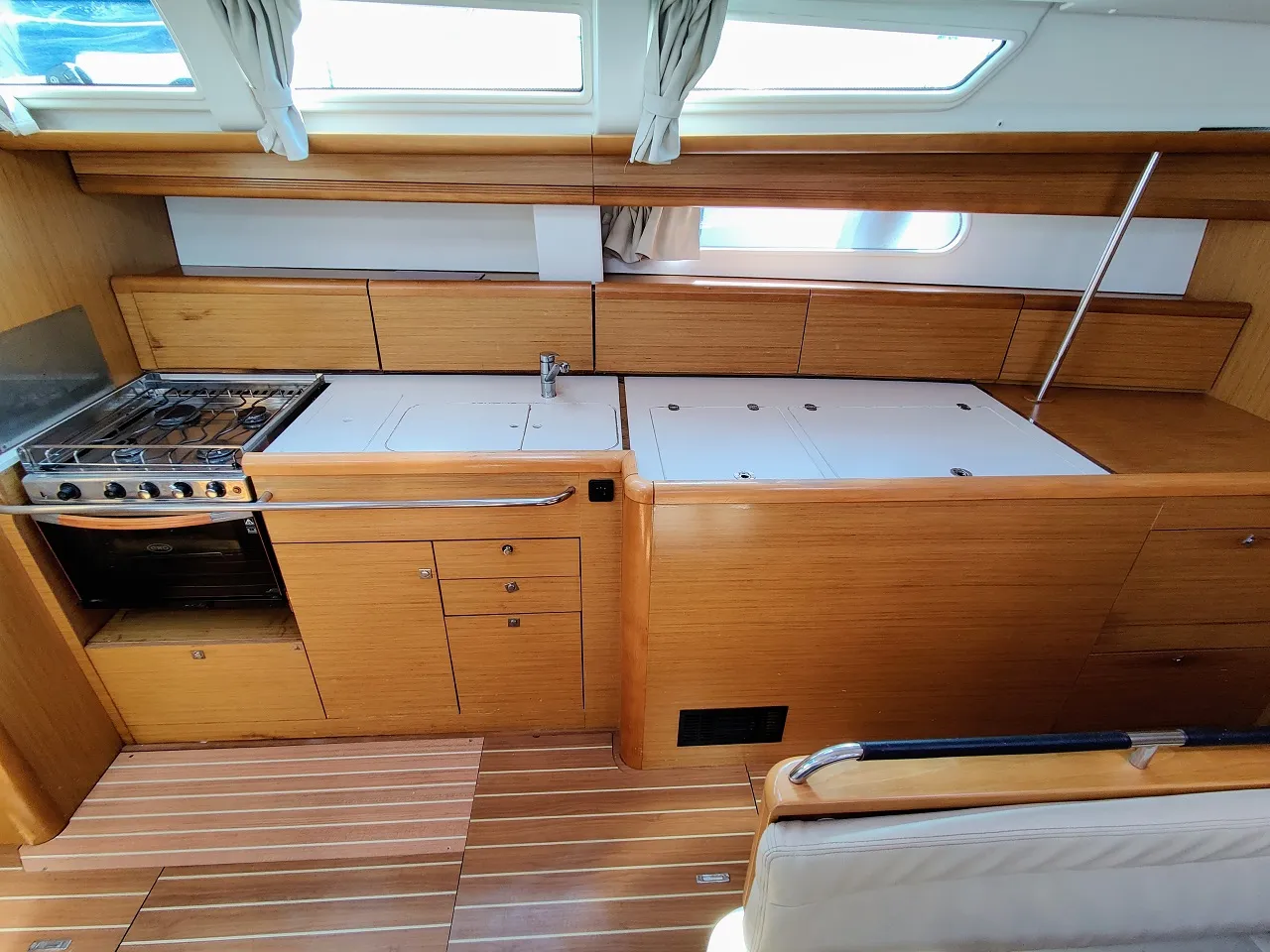 Image slide 100178