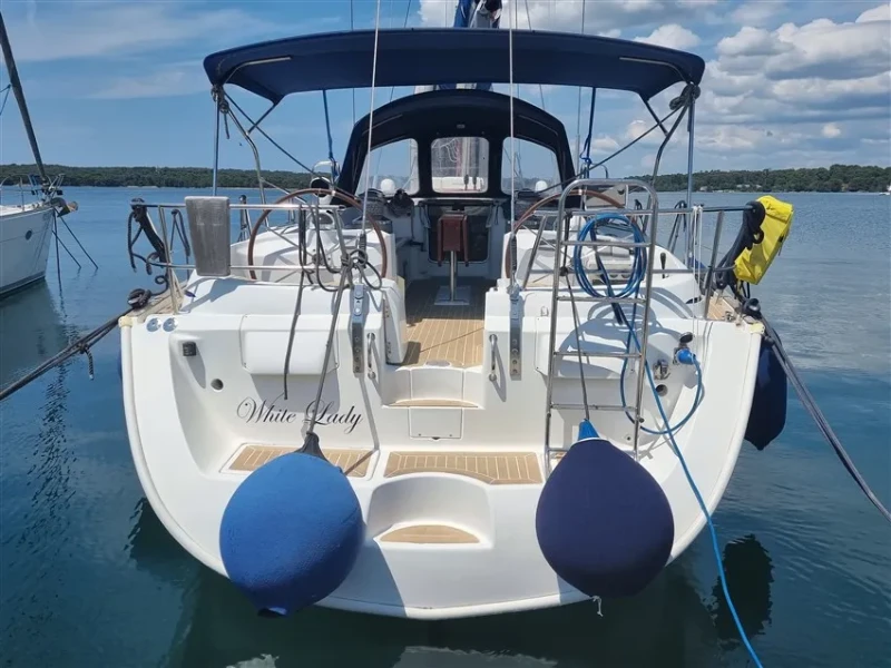 Beneteau 50 White Lady boat image
