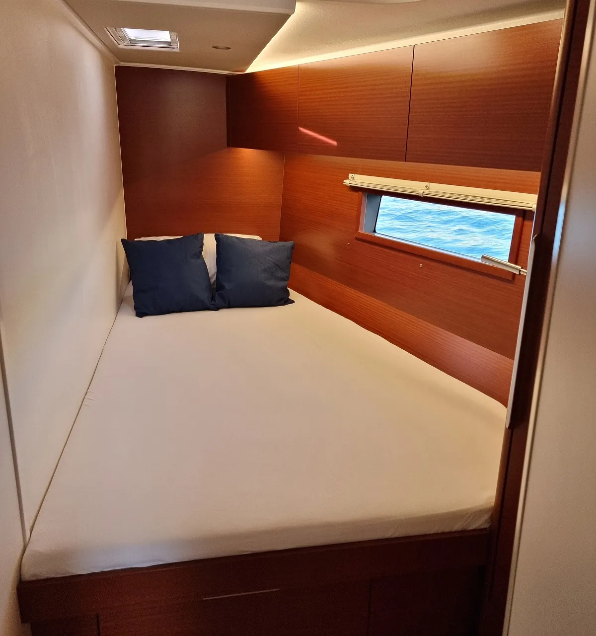 Image slide 100318