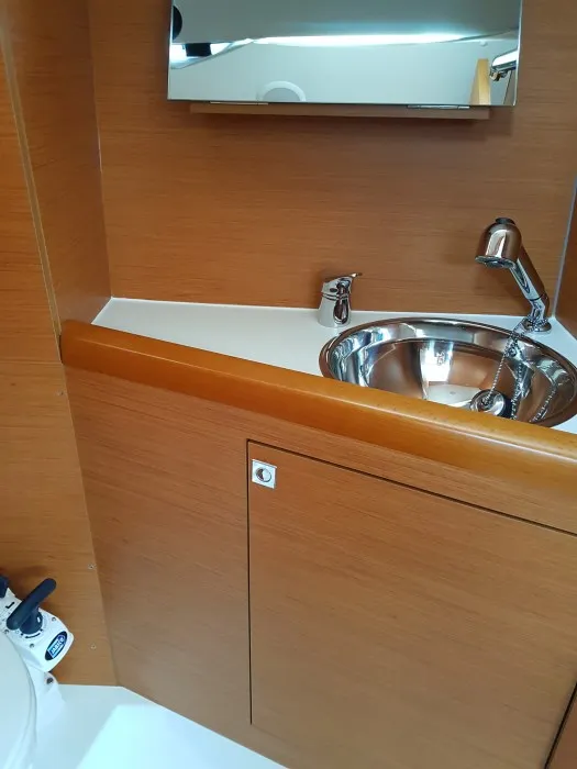 Image slide 100379