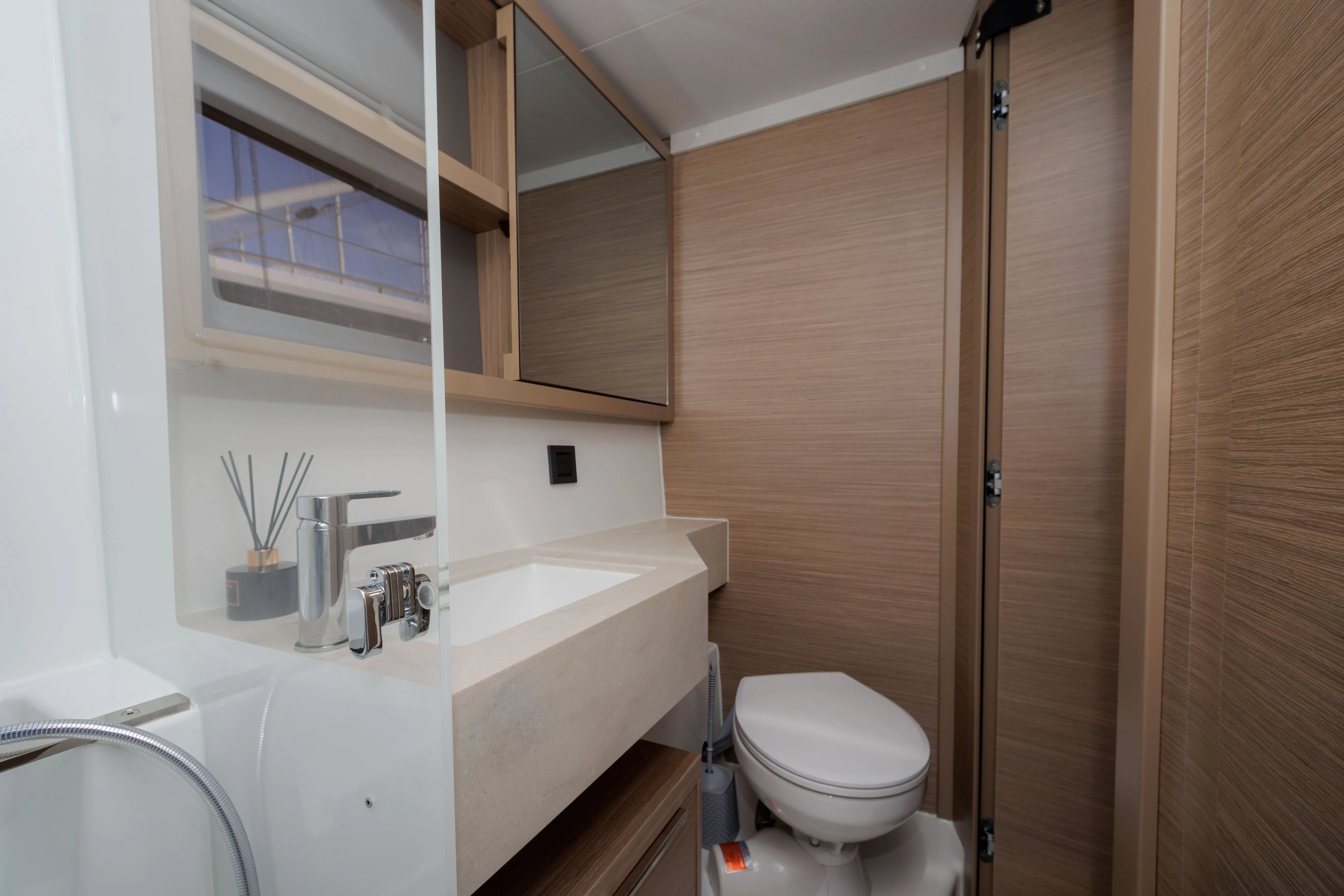 Image slide 100546