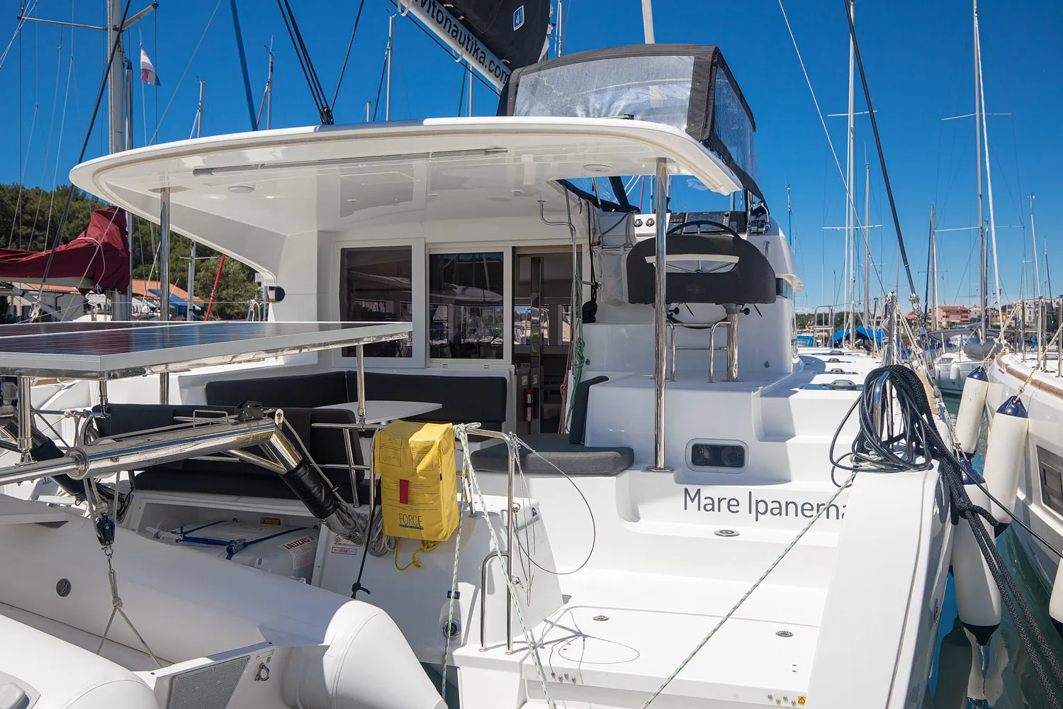 Image slide 100818