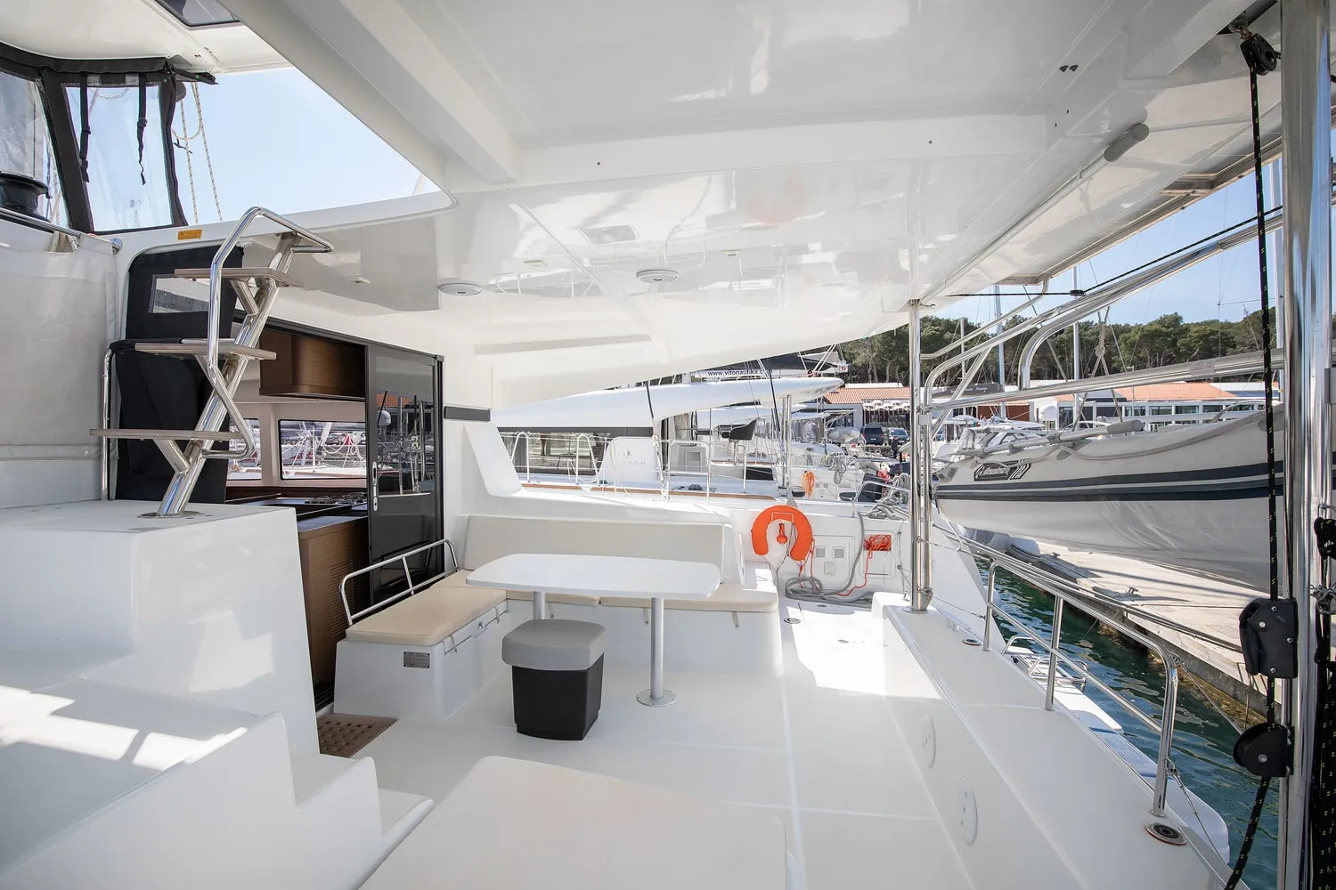Image slide 100914