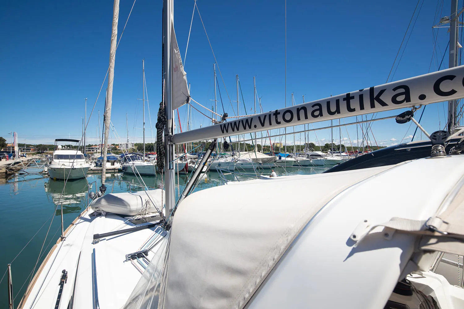Image slide 101043