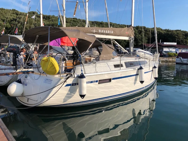 Bavaria Cruiser 34 Viktoria boat image