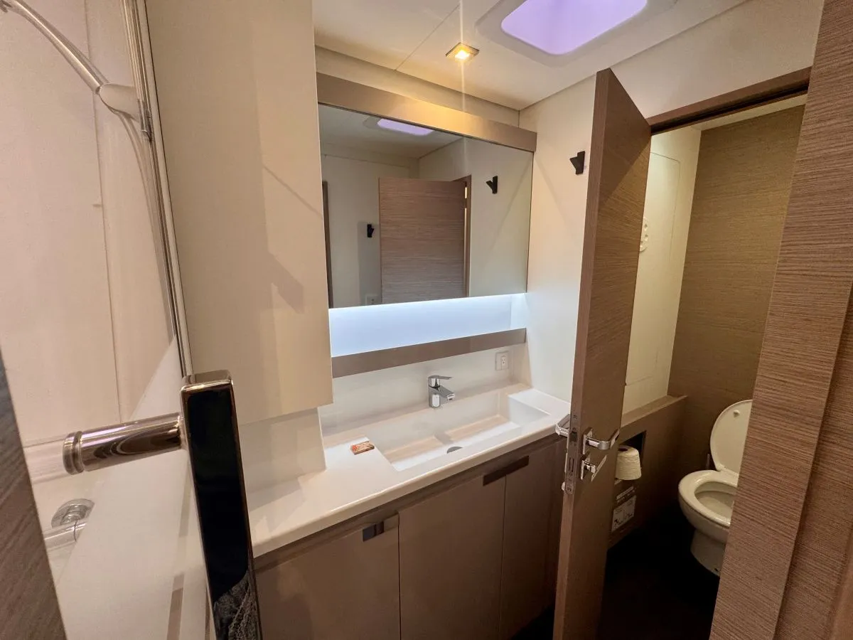 Image slide 101808