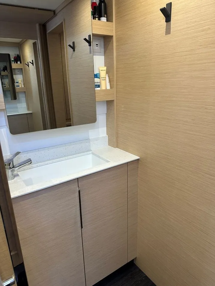 Image slide 102063