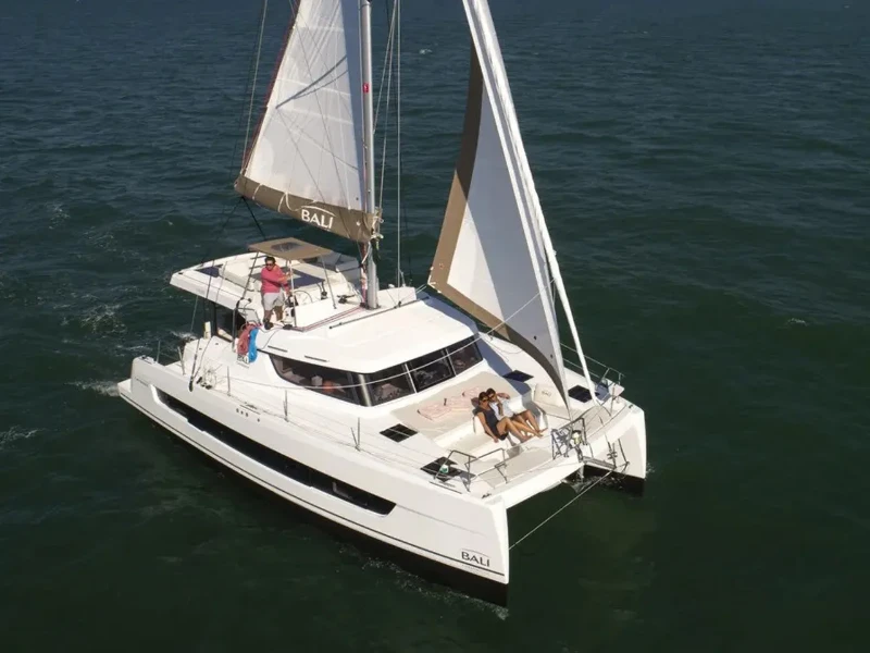Bali Catspace Hasta La Vista boat image