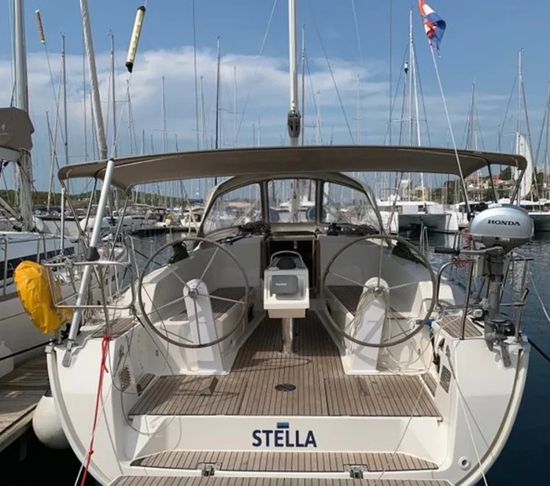 Bavaria Cruiser 41 Stella boat image