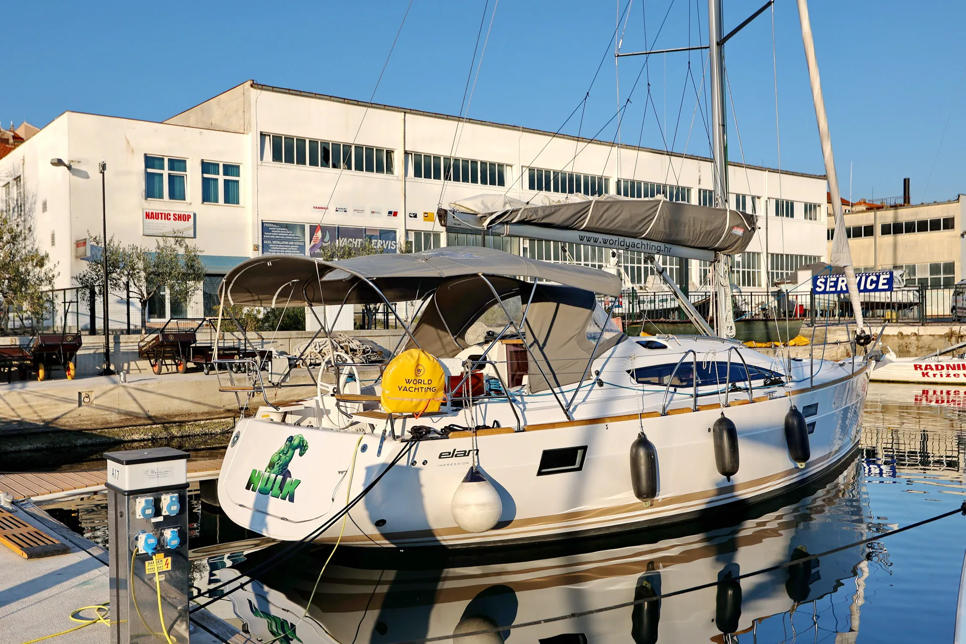 Image slide 103109