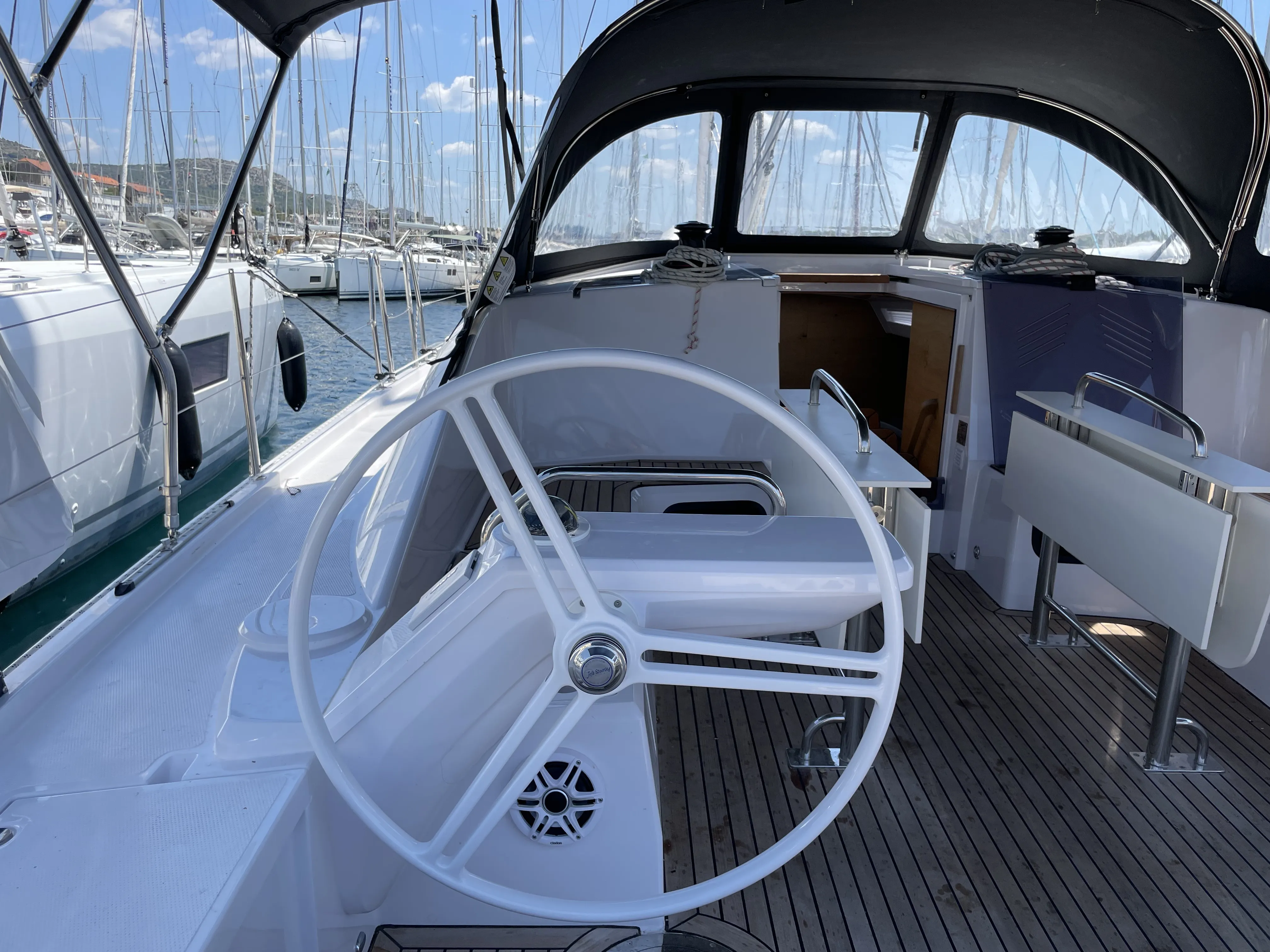 Image slide 103216