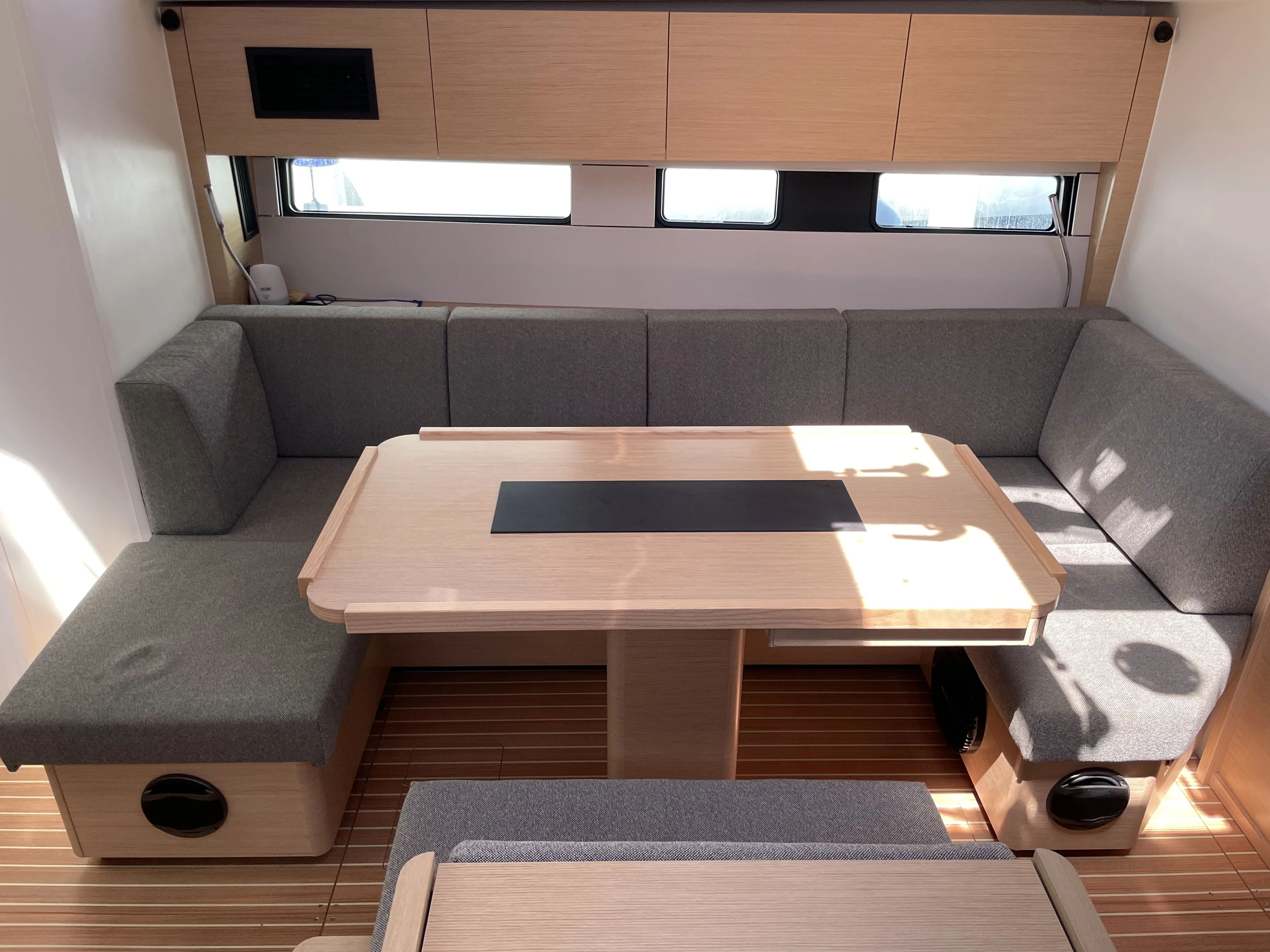 Image slide 103368
