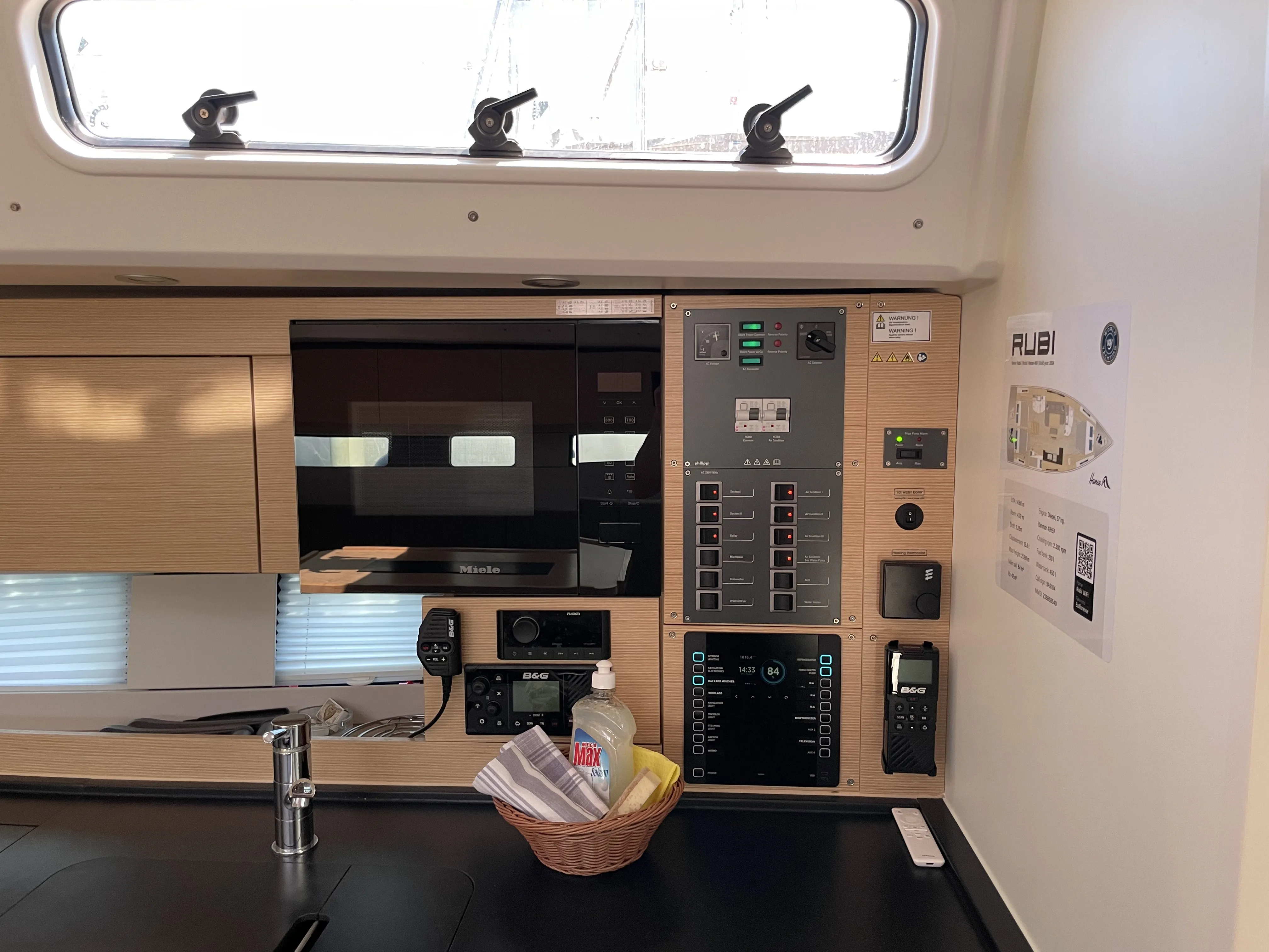 Image slide 103369