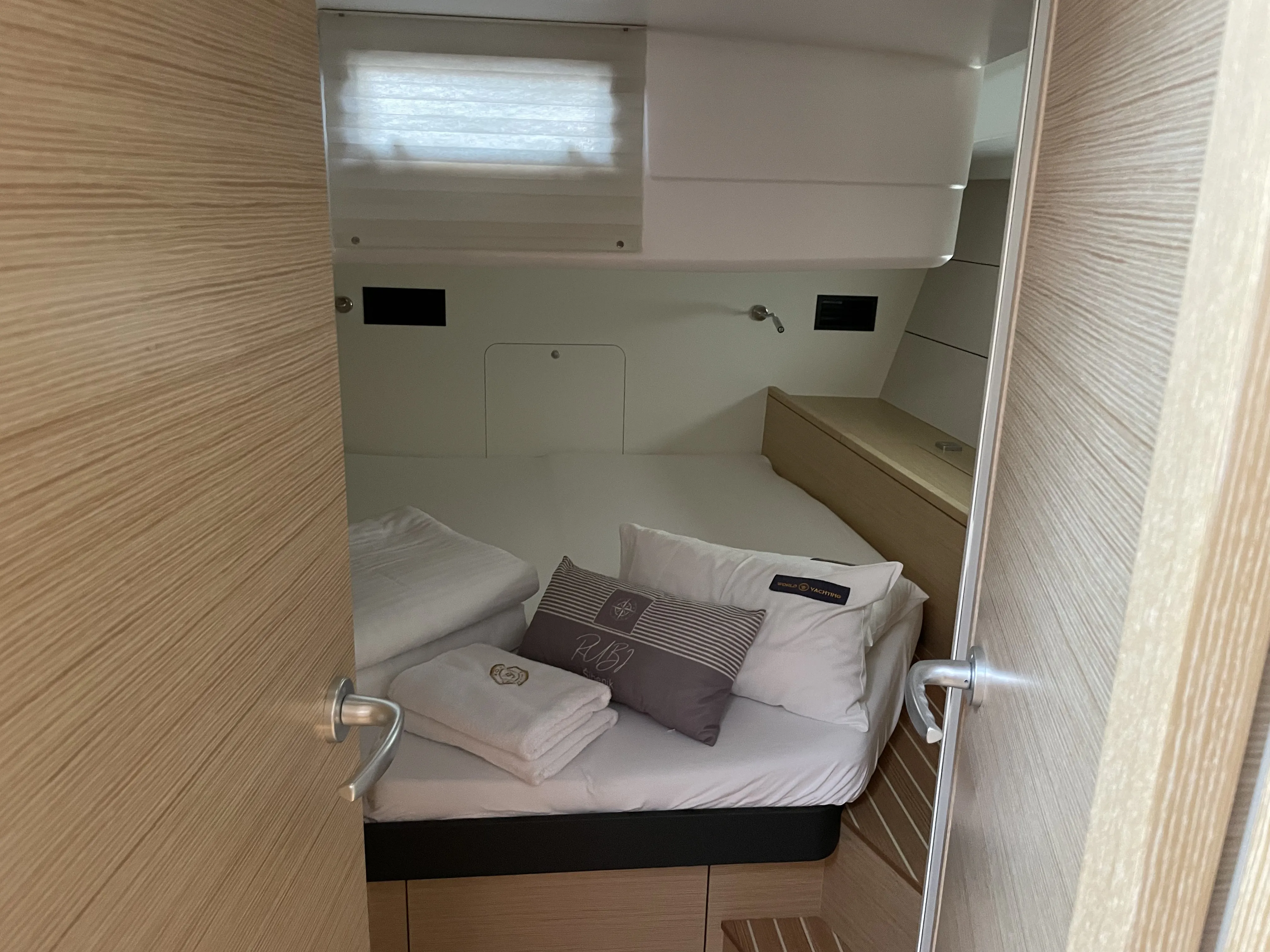 Image slide 103375