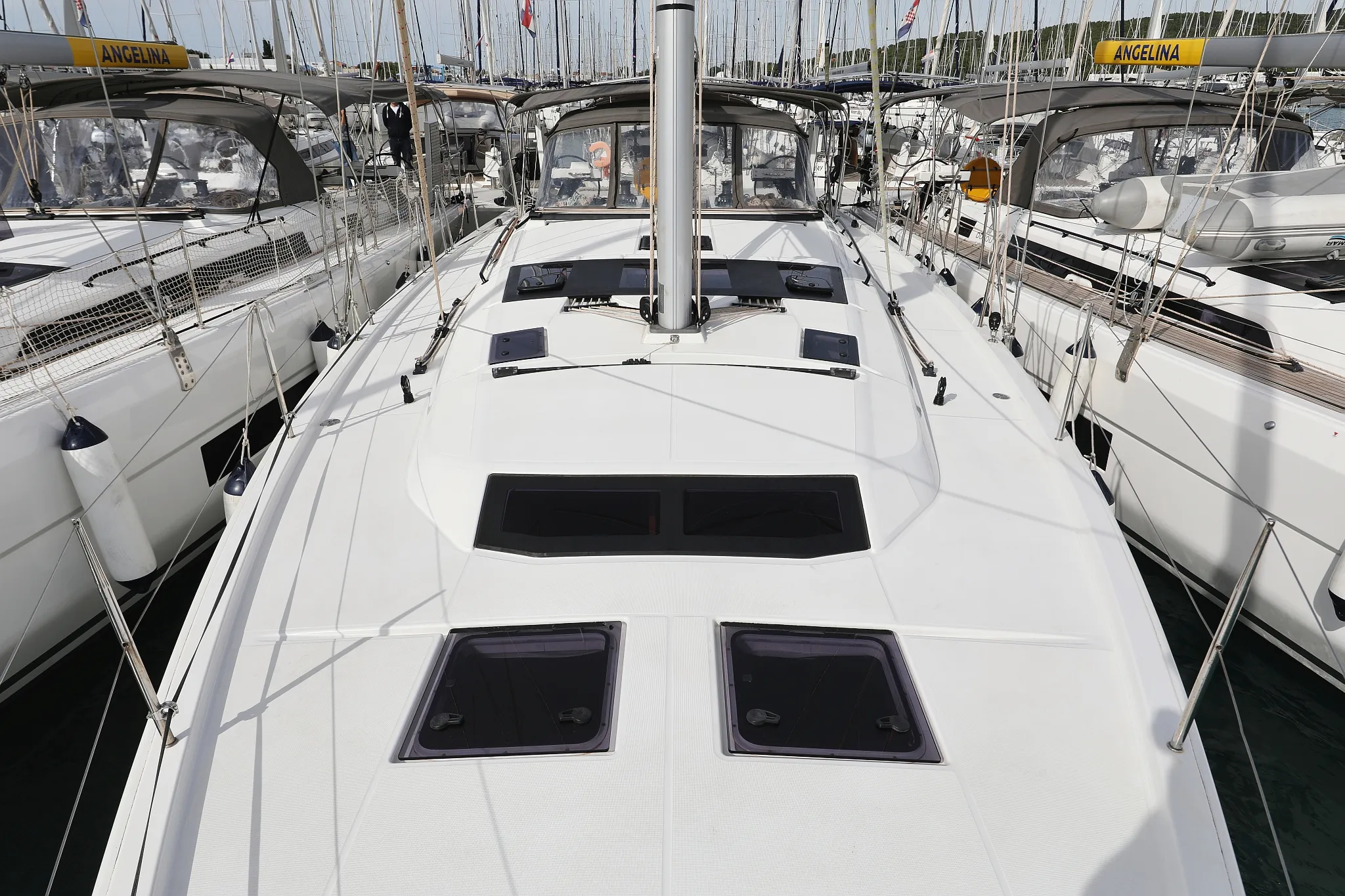 Image slide 10354