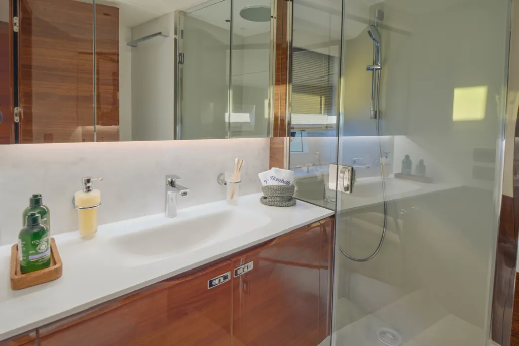 Image slide 103742