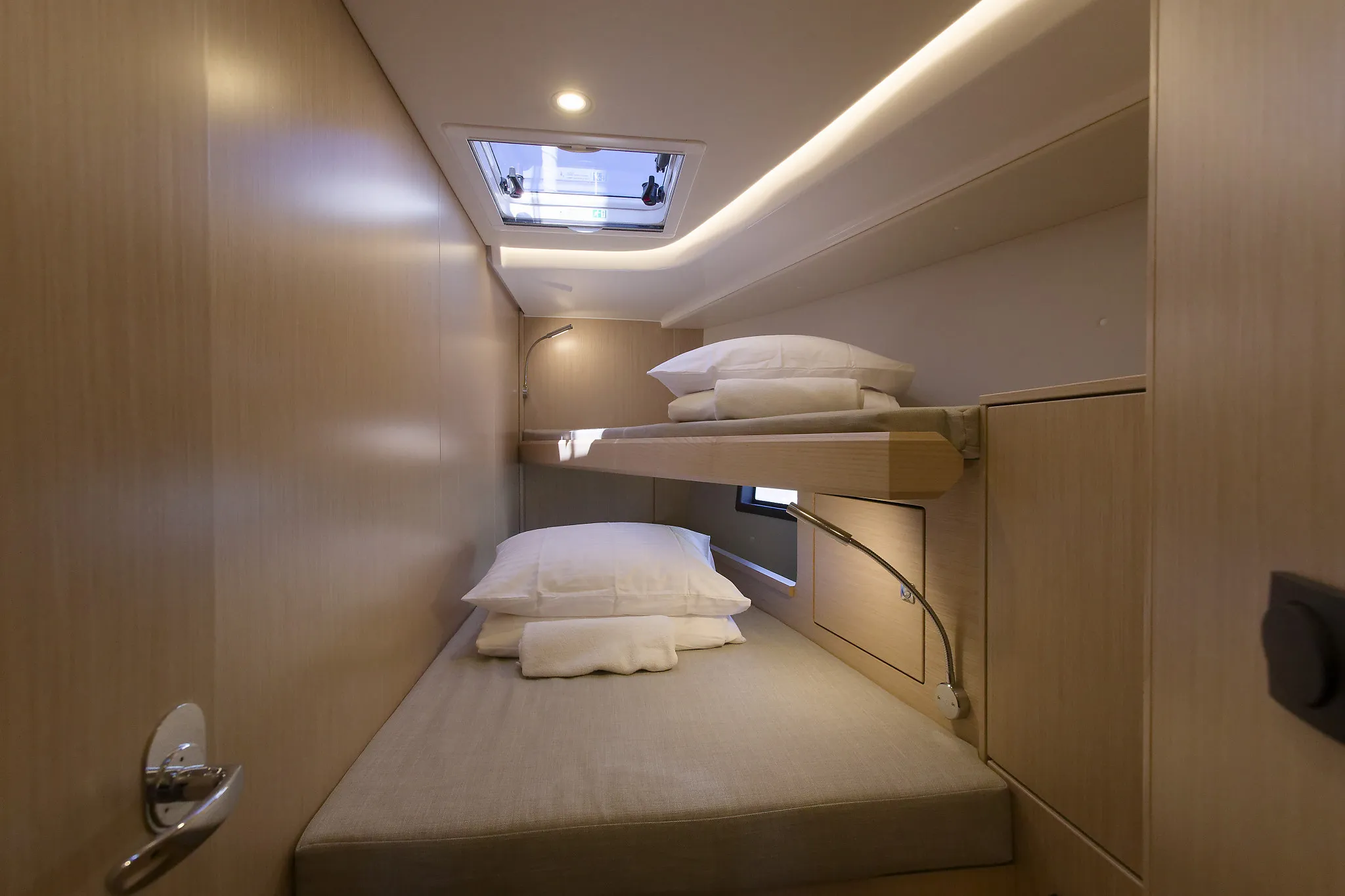 Image slide 103821