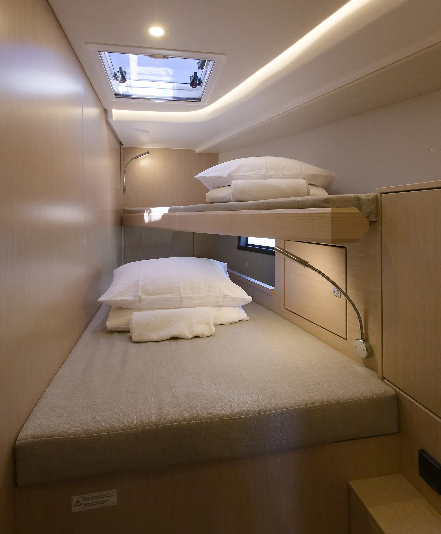 Image slide 103822