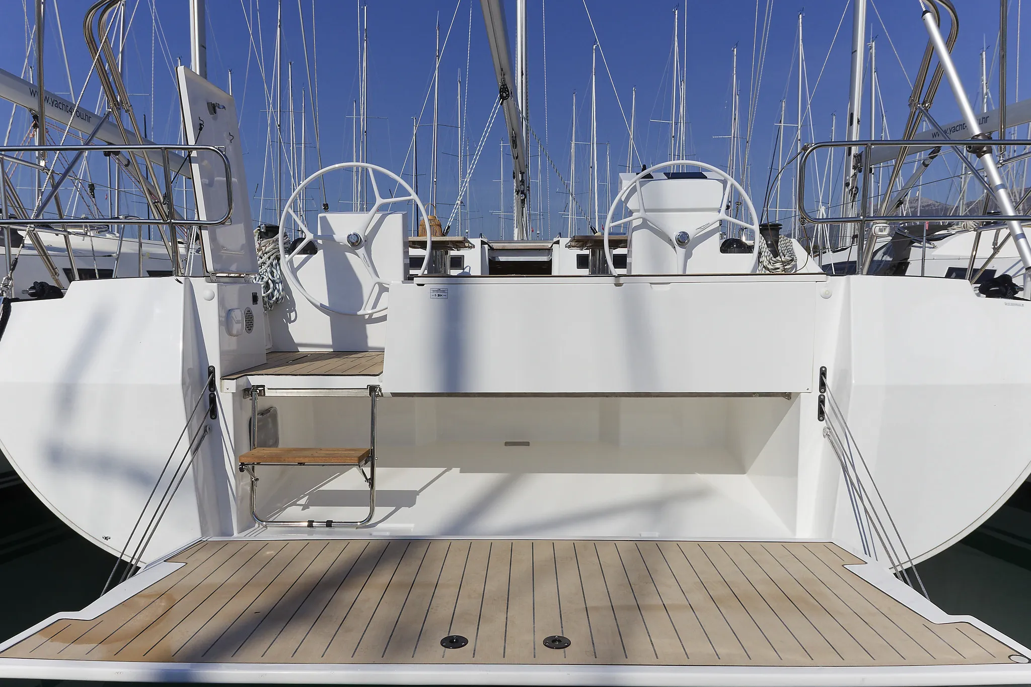 Image slide 103835