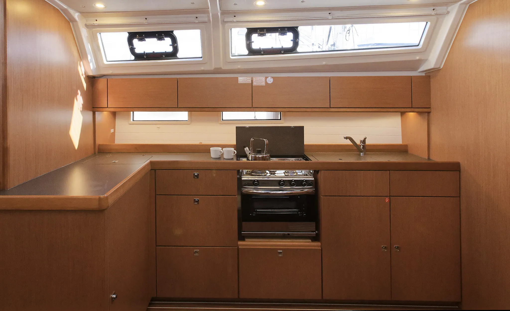 Image slide 103874