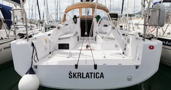 Elan E3 Škrlatica boat image