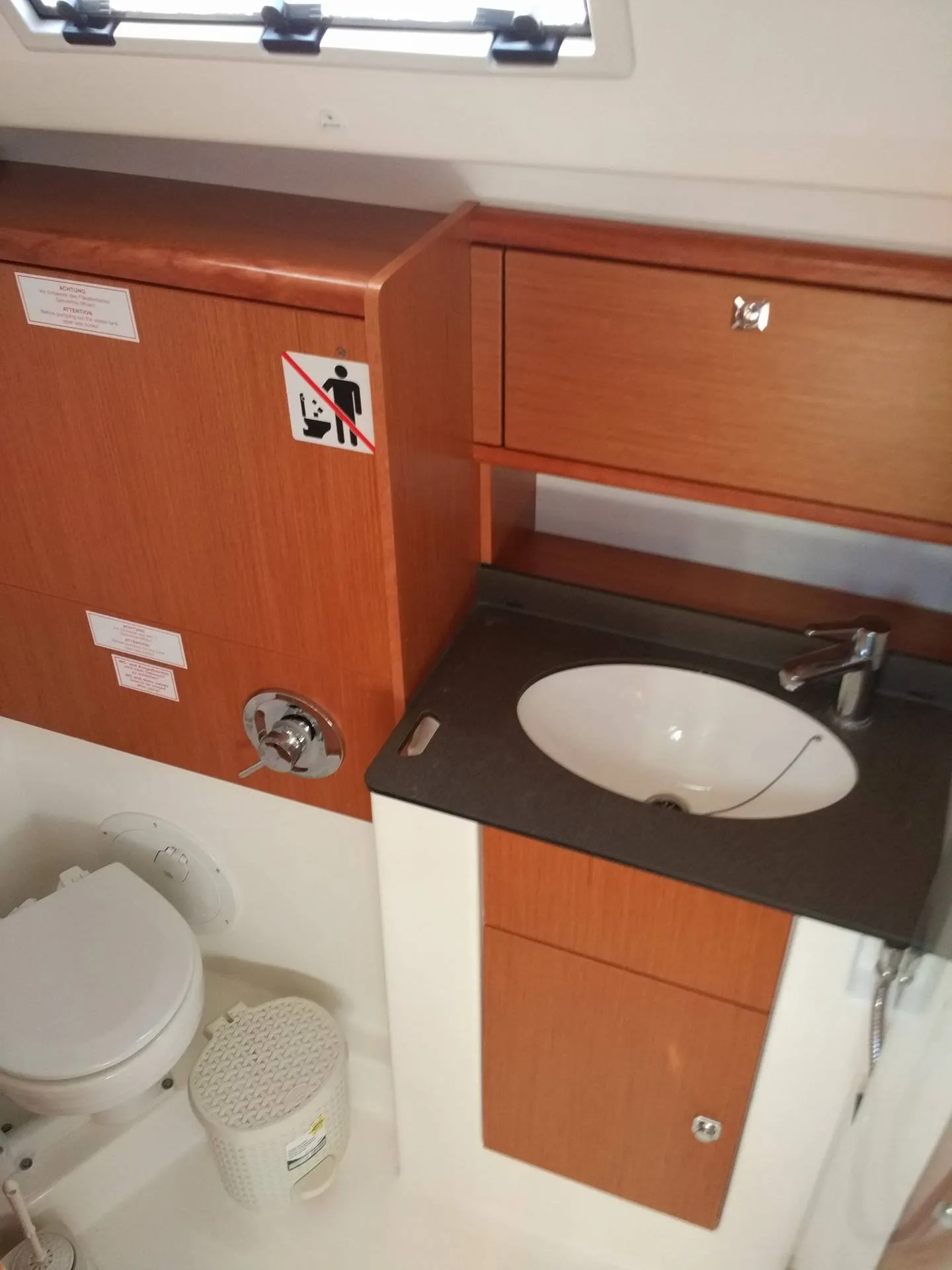 Image slide 104335