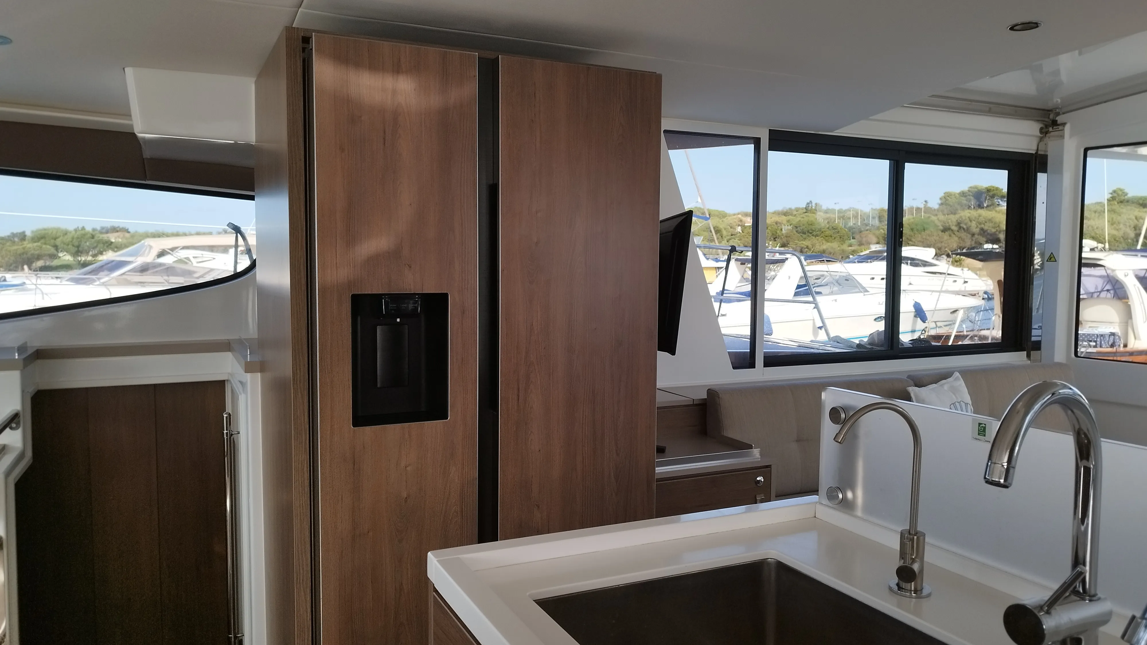 Image slide 104469