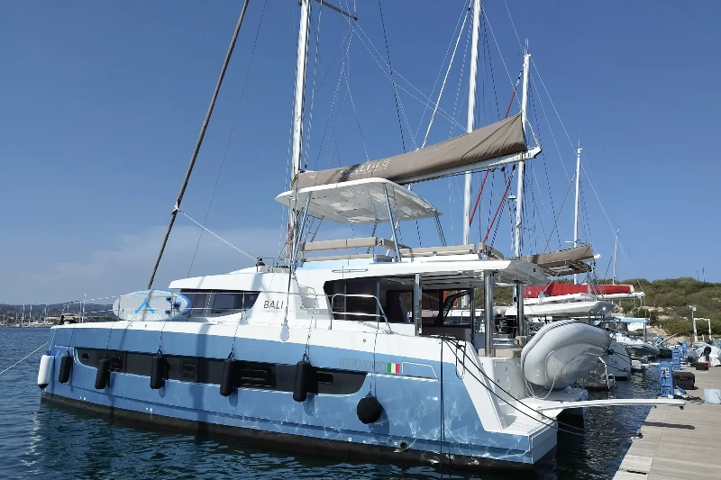 Bali 4.8 Steno boat image