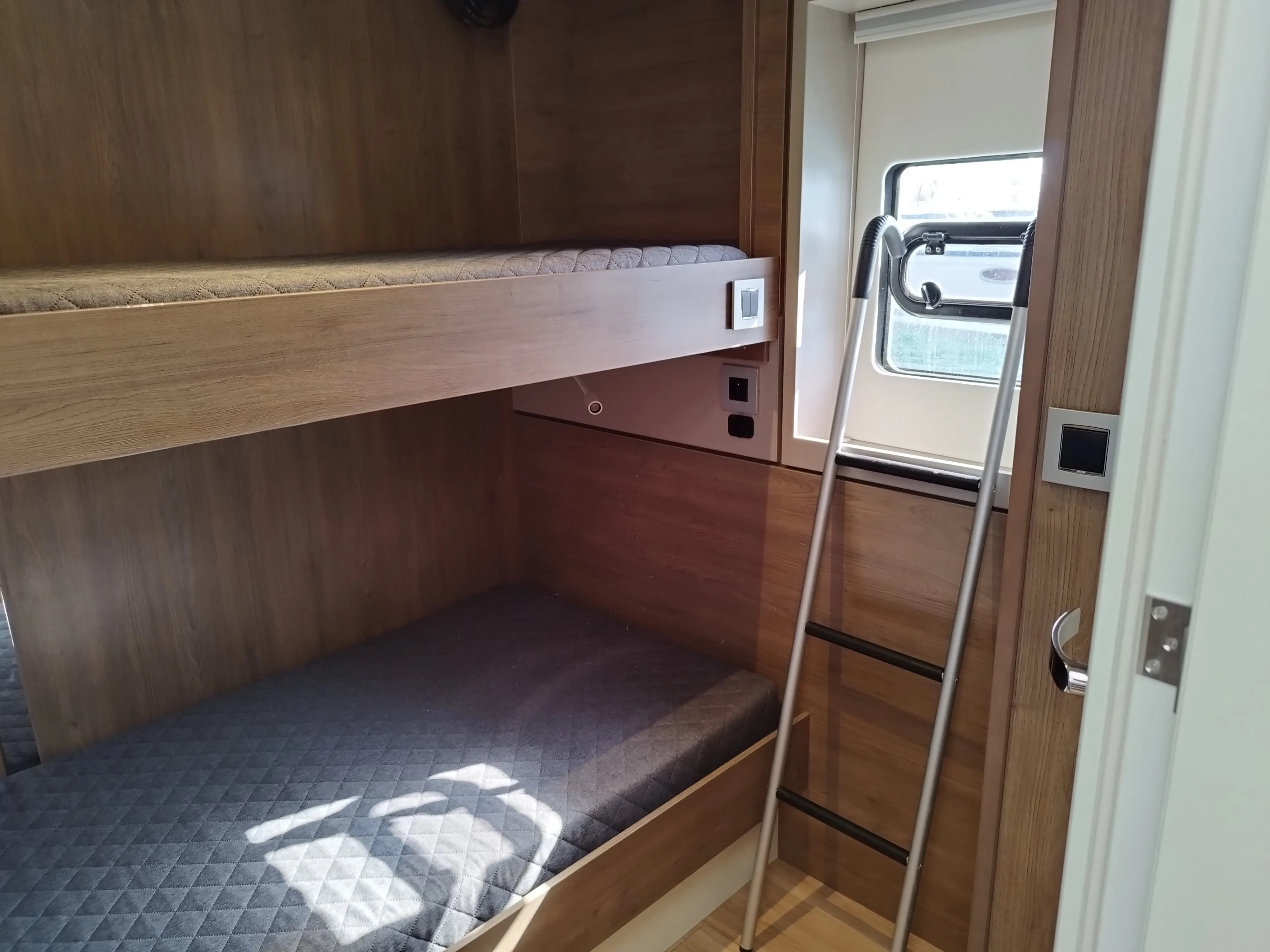 Image slide 104518