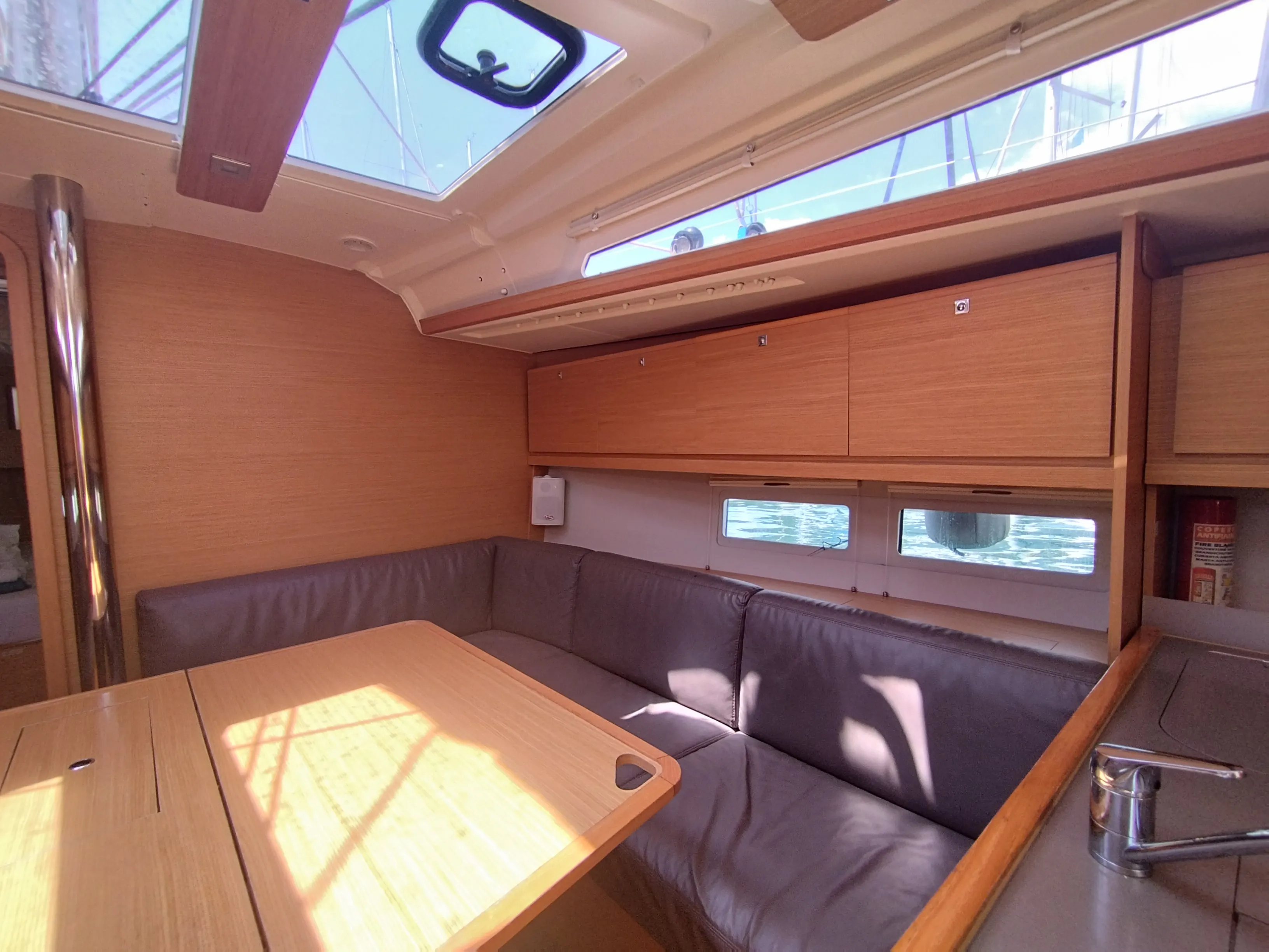 Image slide 104649