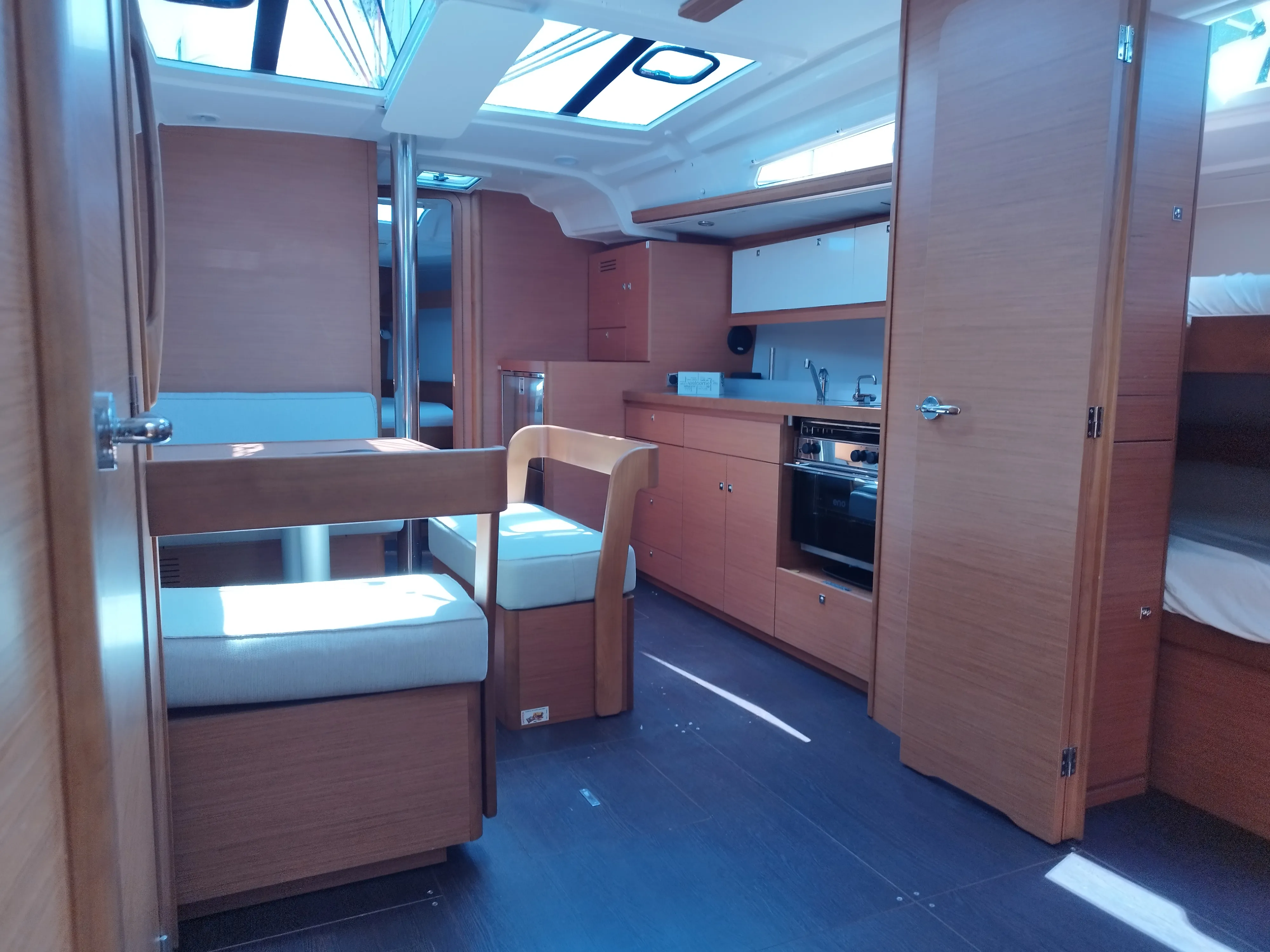 Image slide 104770