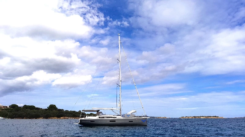 Dufour 460 GL Newt boat image