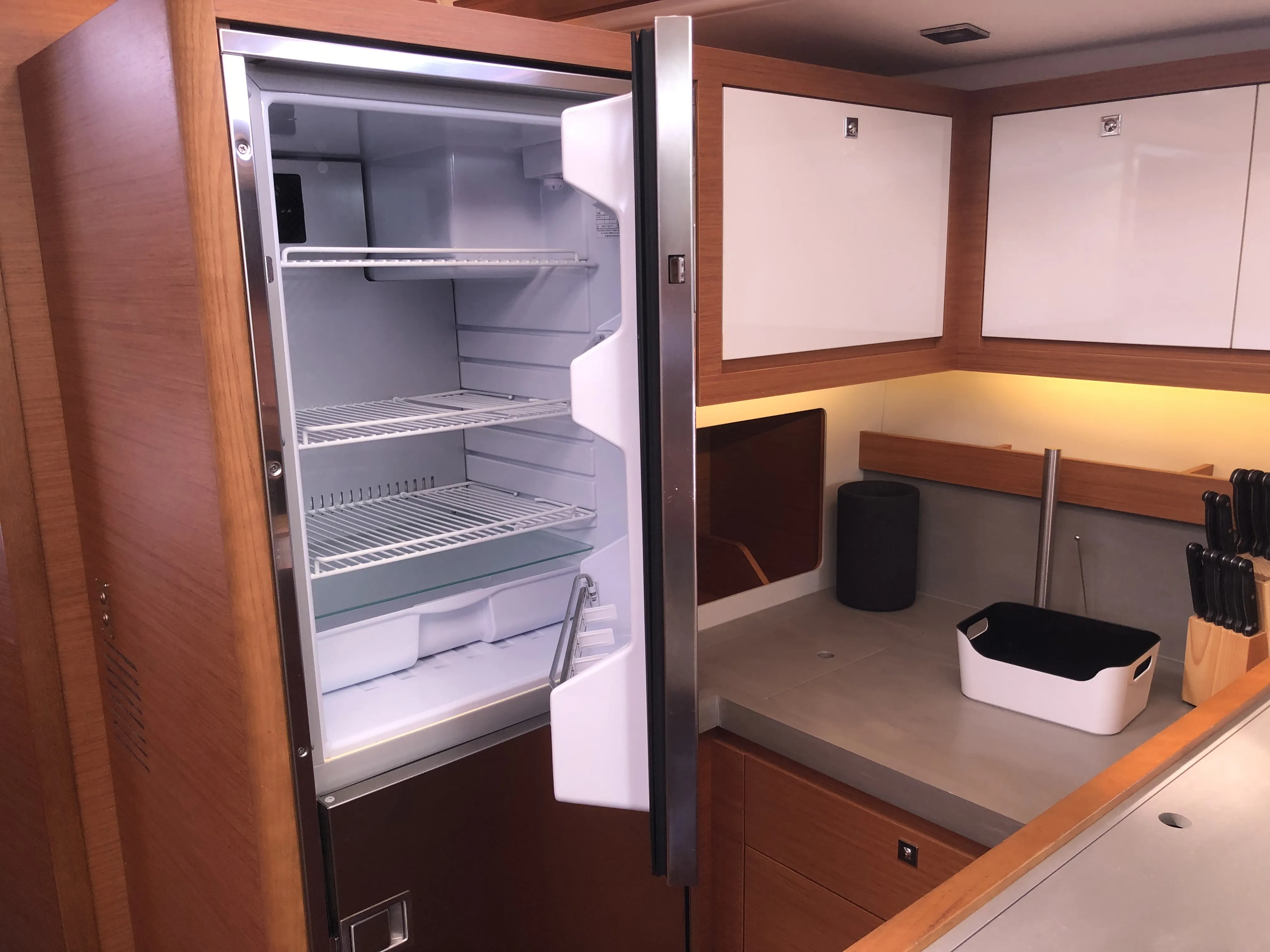 Image slide 104950