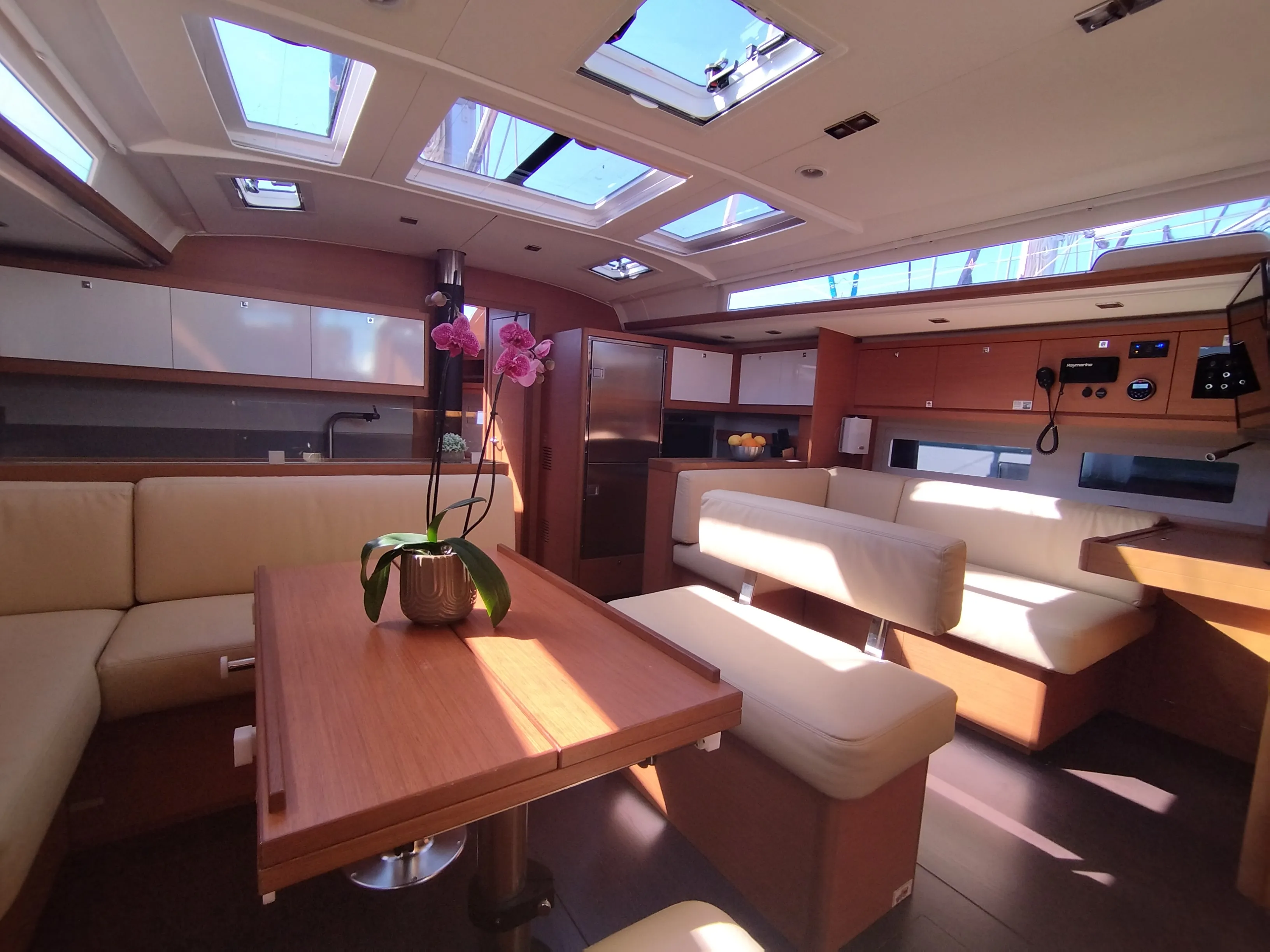 Image slide 104972