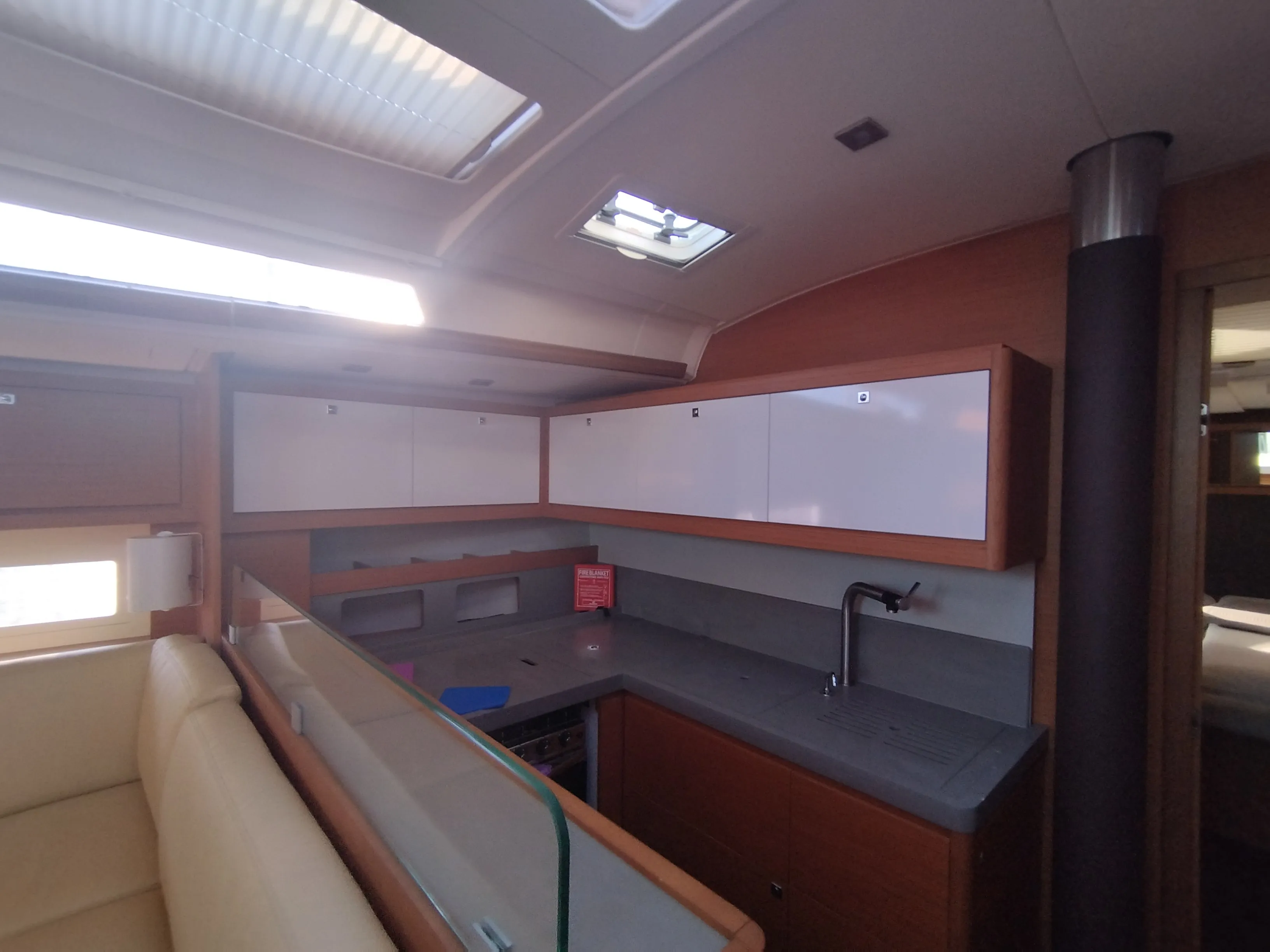 Image slide 104975