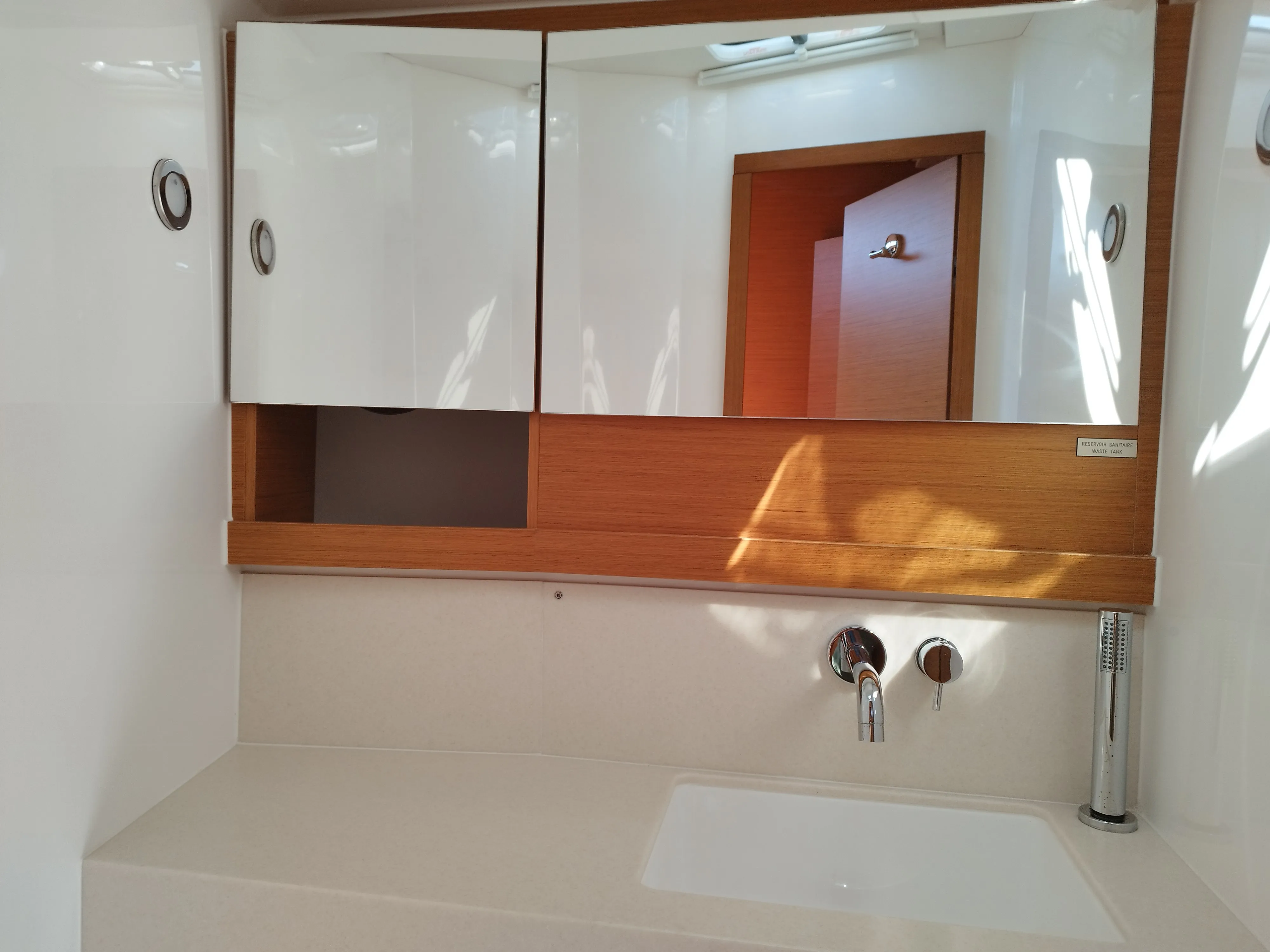 Image slide 104980