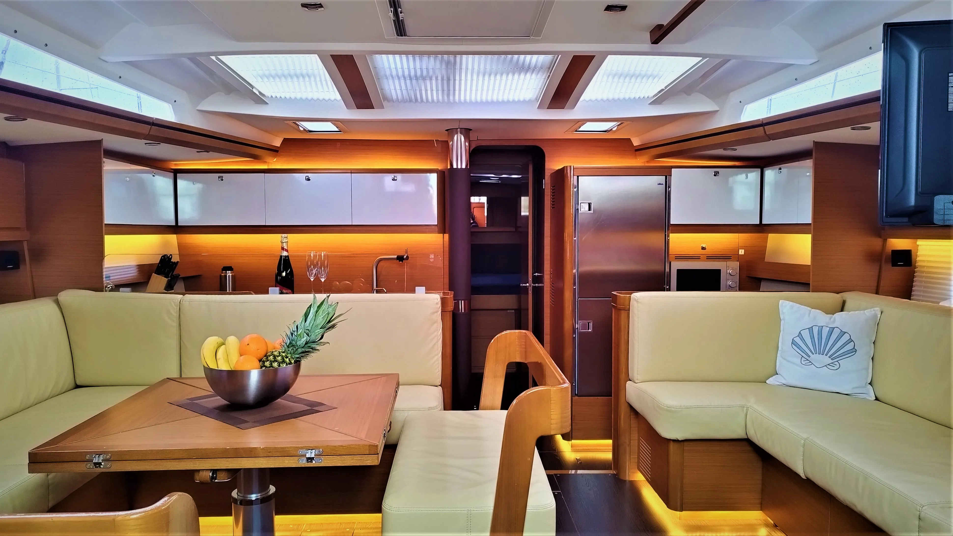 Image slide 105056