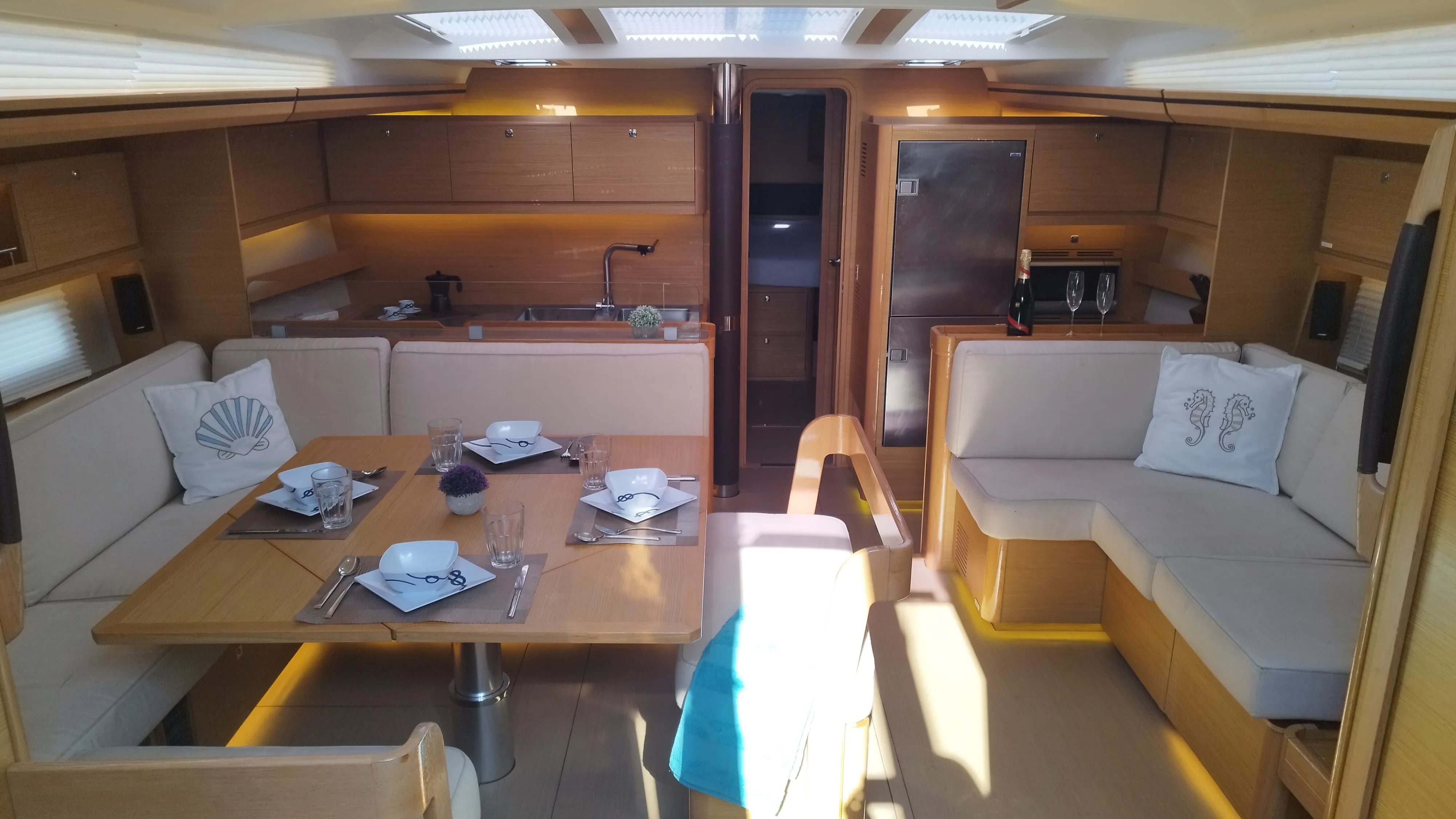Image slide 105100