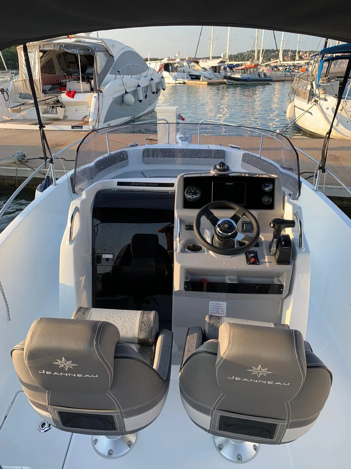 Image slide 105380