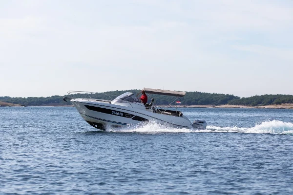 Cap Camarat 9.0 WA Cap Camarat 9,0 WA boat image
