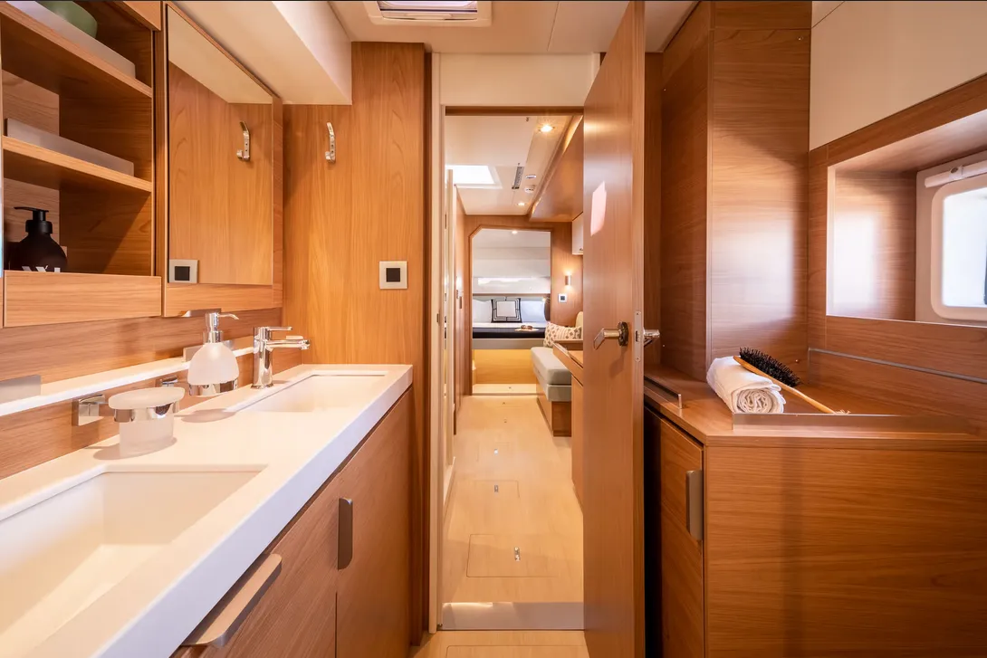 Image slide 105702