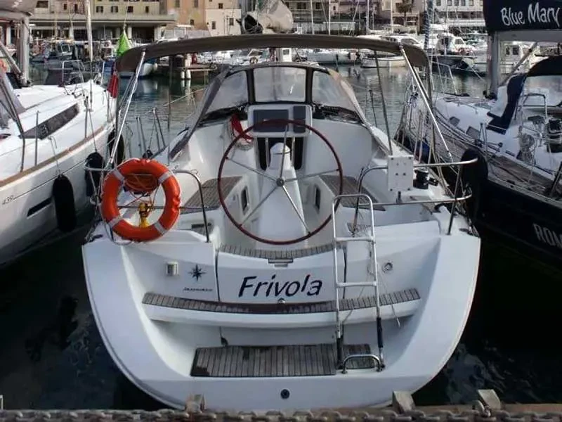 Sun Odyssey 36i Frivola boat image