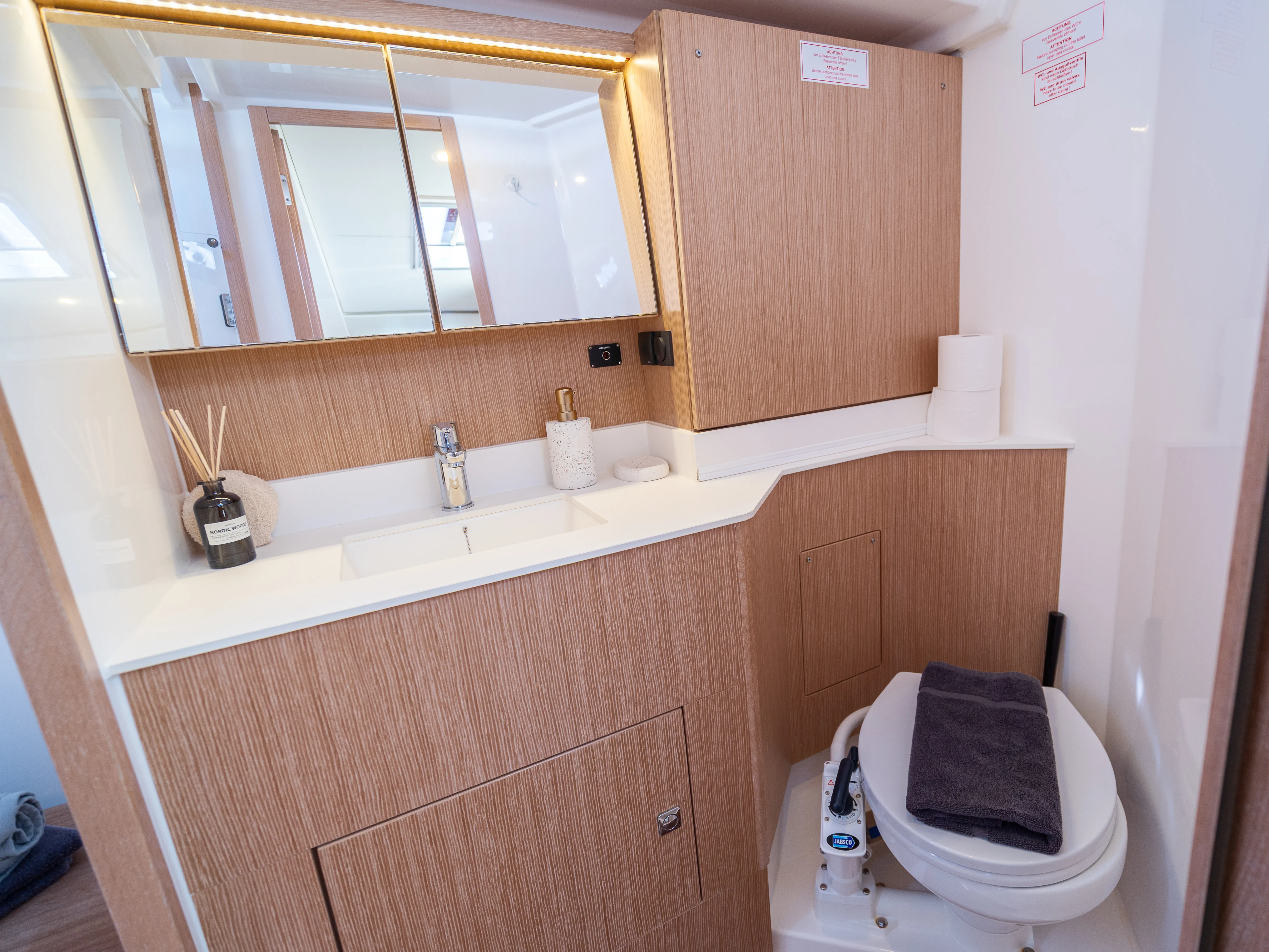 Image slide 105984