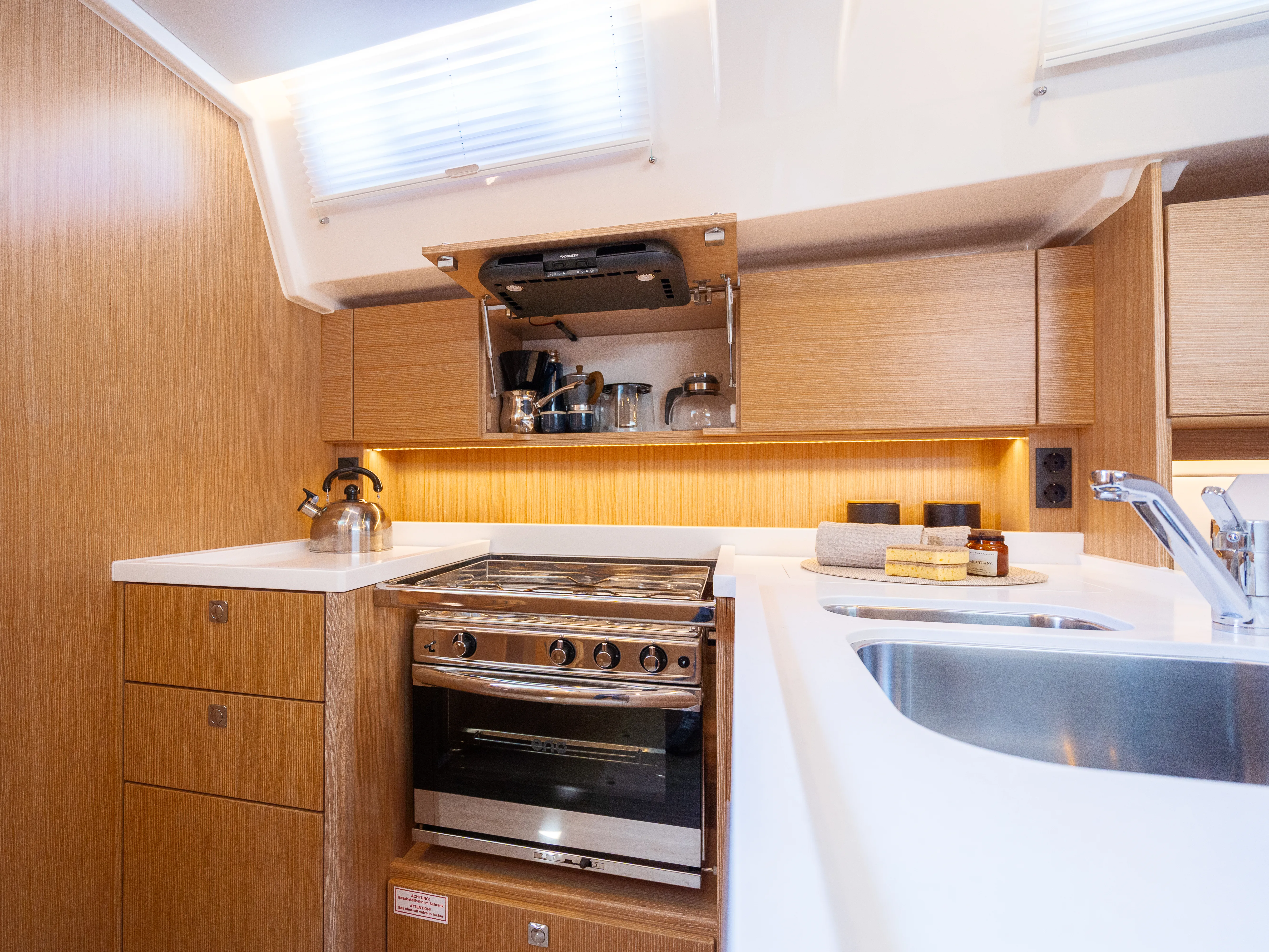 Image slide 106008