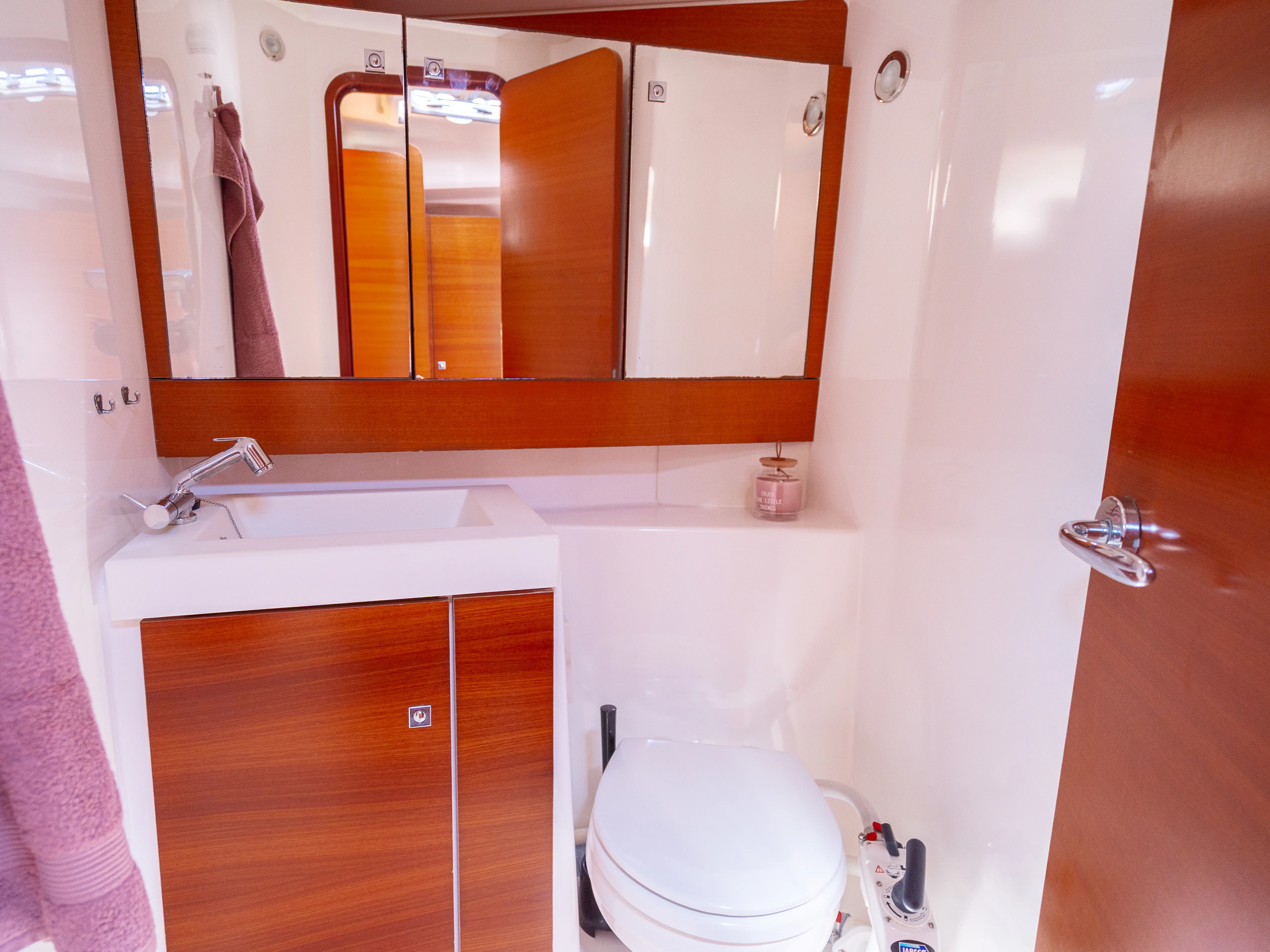 Image slide 106038