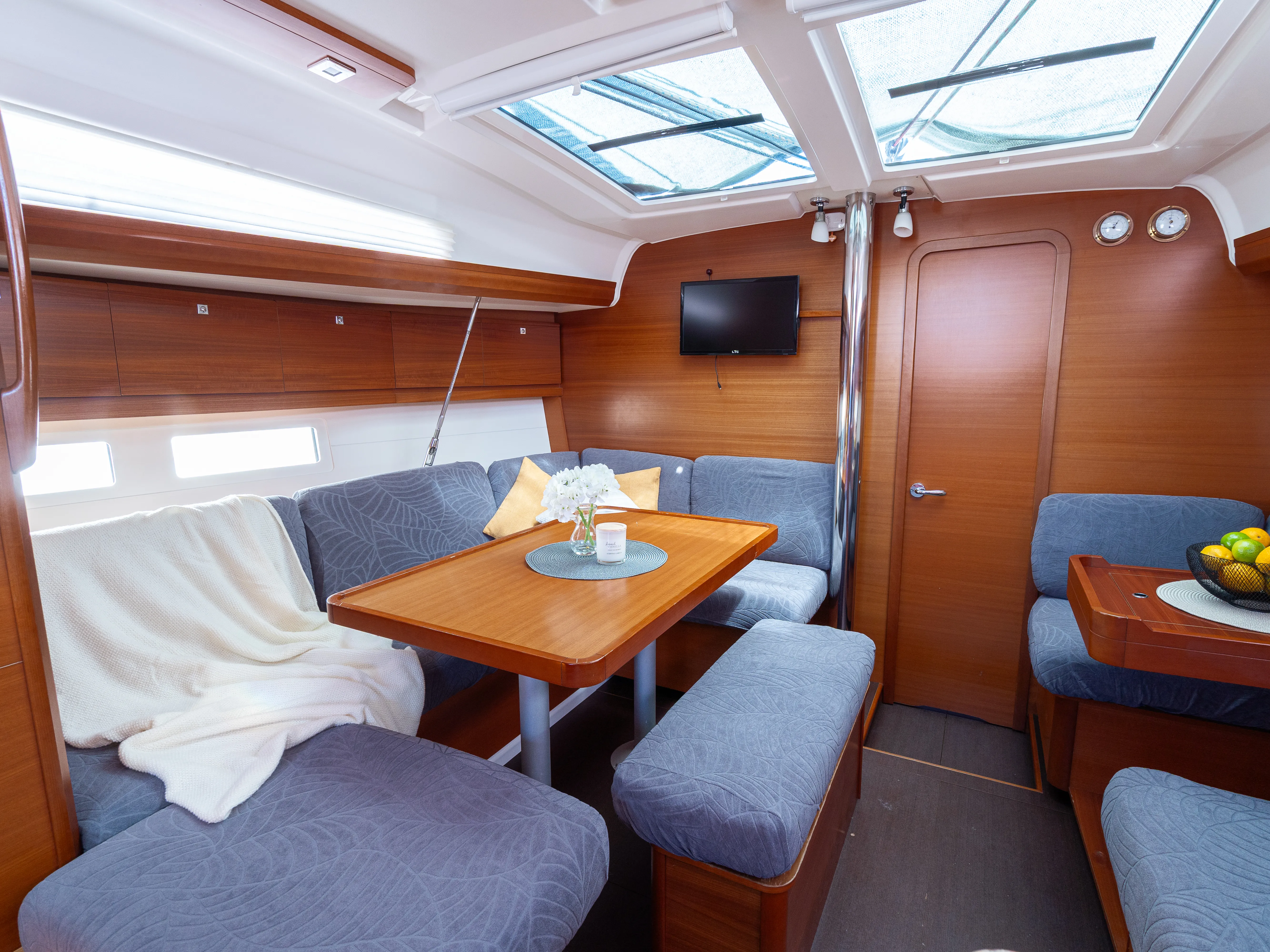 Image slide 106039